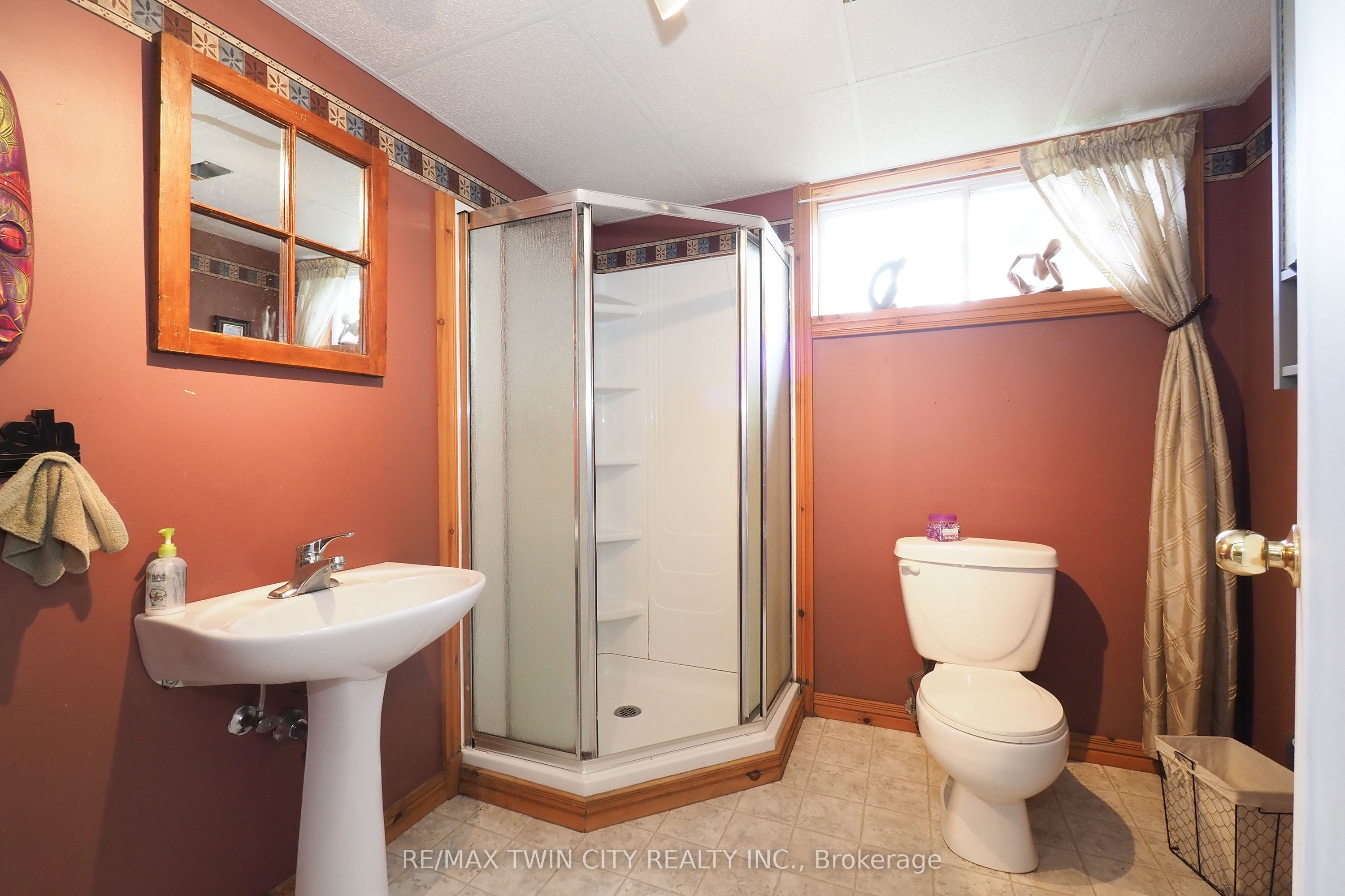 30 Nesbitt Street Property Photo 34