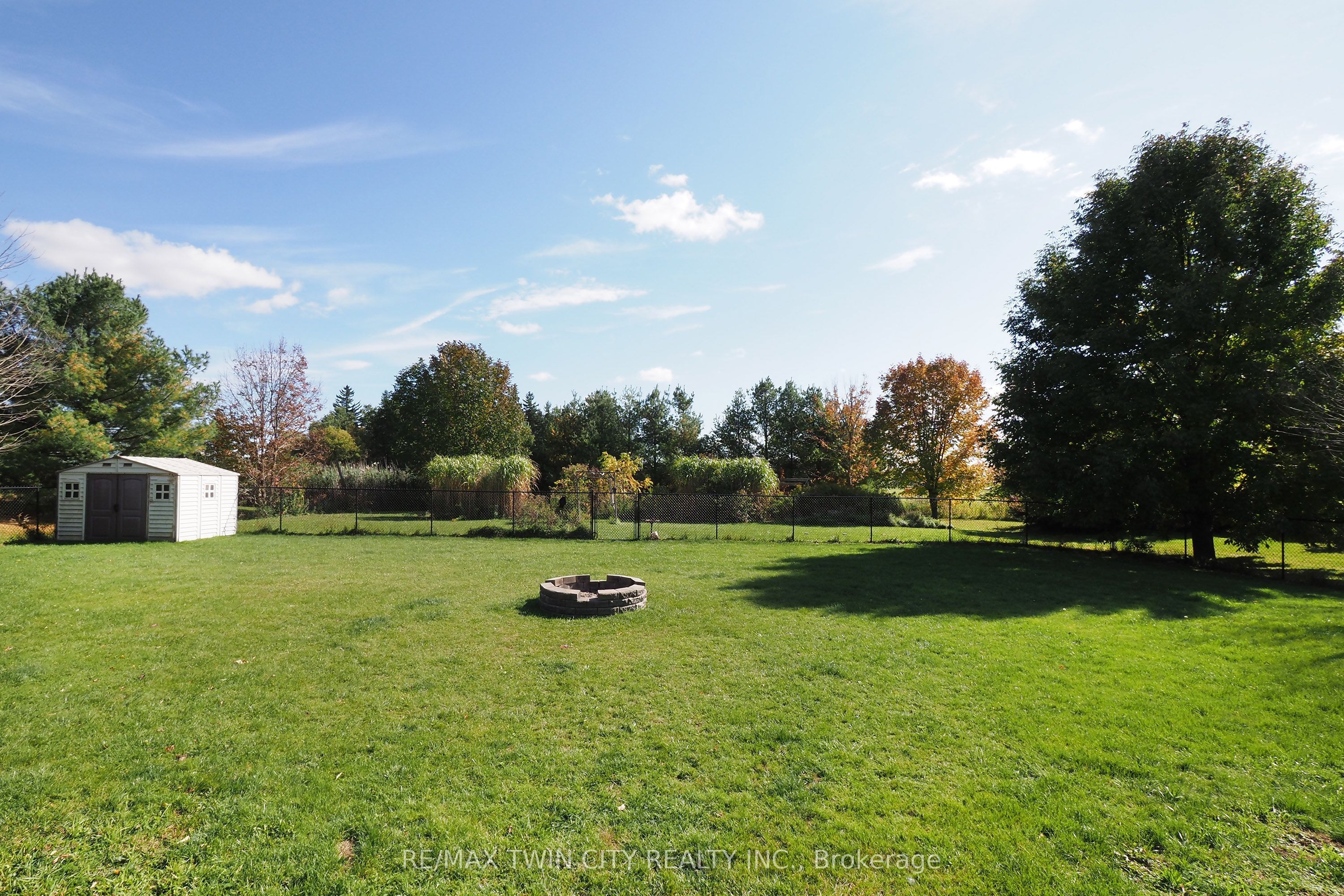 30 Nesbitt Street Property Photo 44