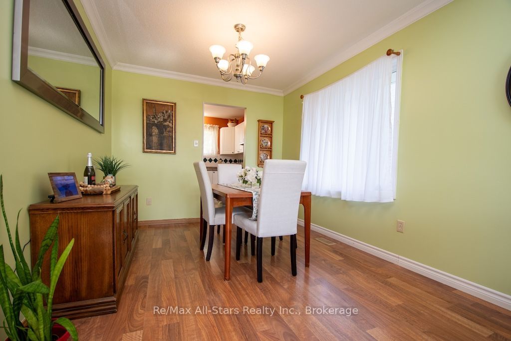 41 Cedartree Lane Property Photo 11