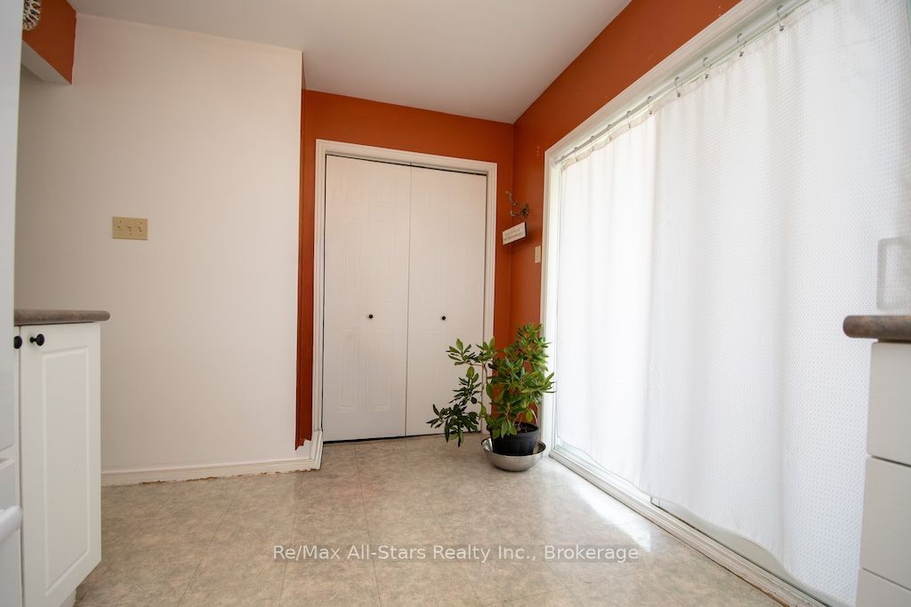 41 Cedartree Lane Property Photo 14