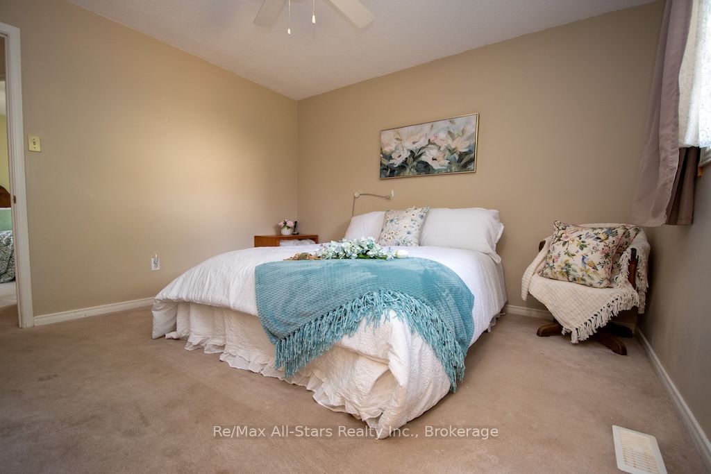 41 Cedartree Lane Property Photo 20