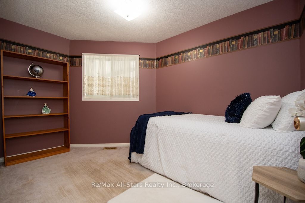 41 Cedartree Lane Property Photo 22