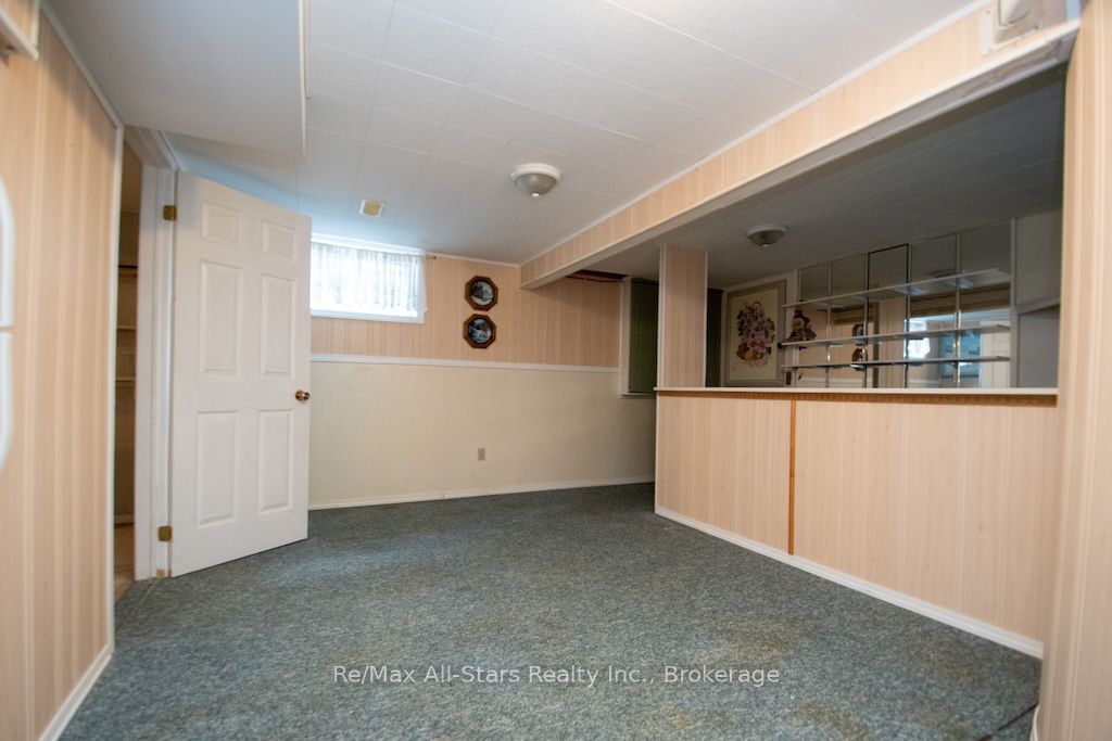 41 Cedartree Lane Property Photo 27