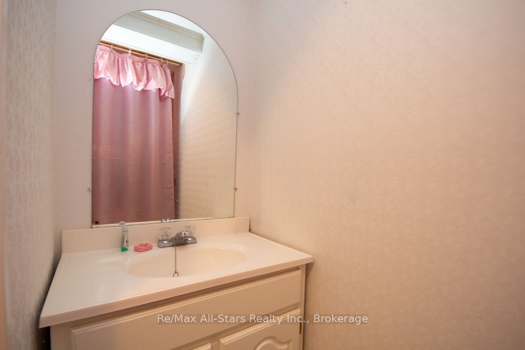 41 Cedartree Lane Property Photo 35