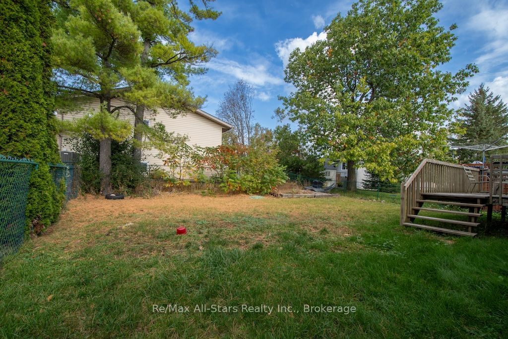 41 Cedartree Lane Property Photo 38