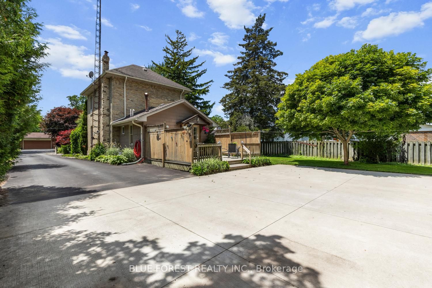 201 Margaret Street Property Photo 35