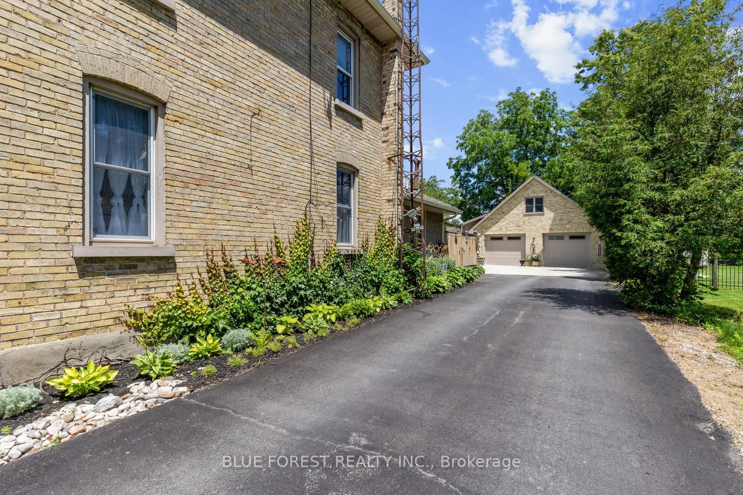 201 Margaret Street Property Photo 36