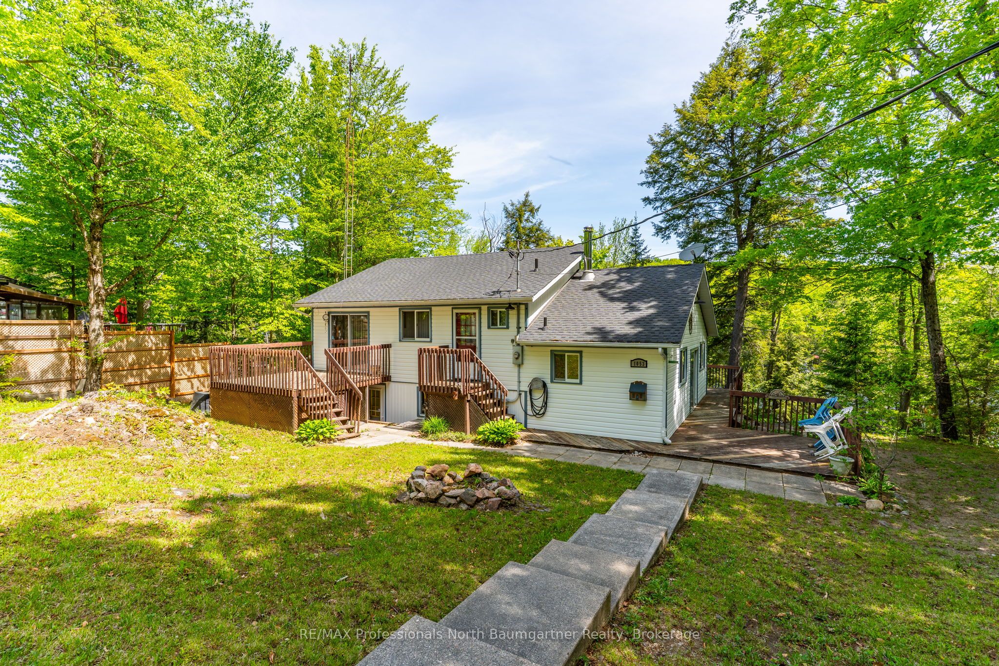 1053 Mink Road Property Photo 2