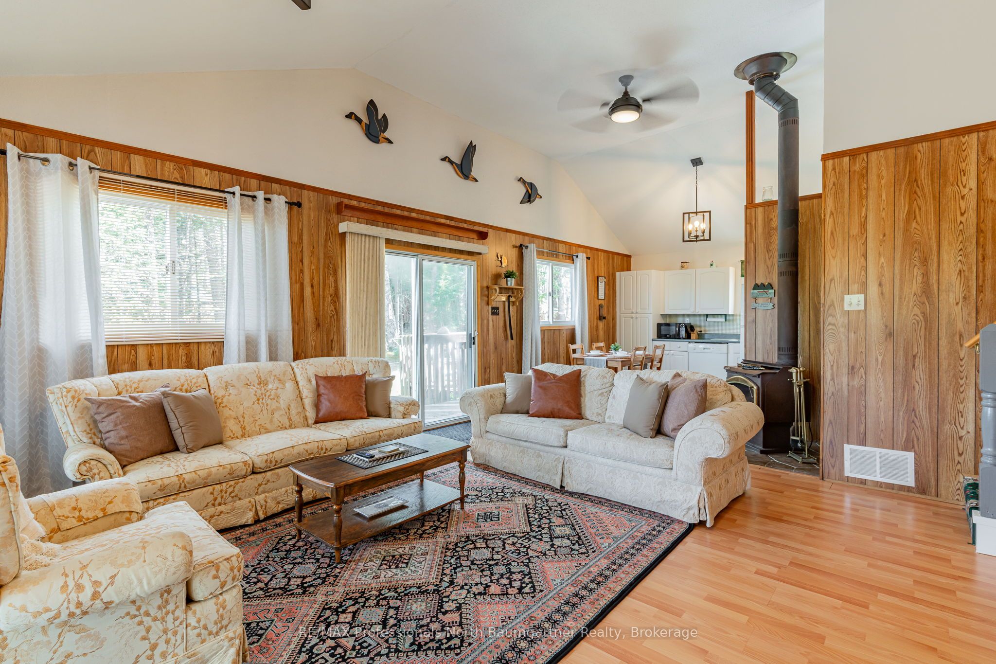 1053 Mink Road Property Photo 12