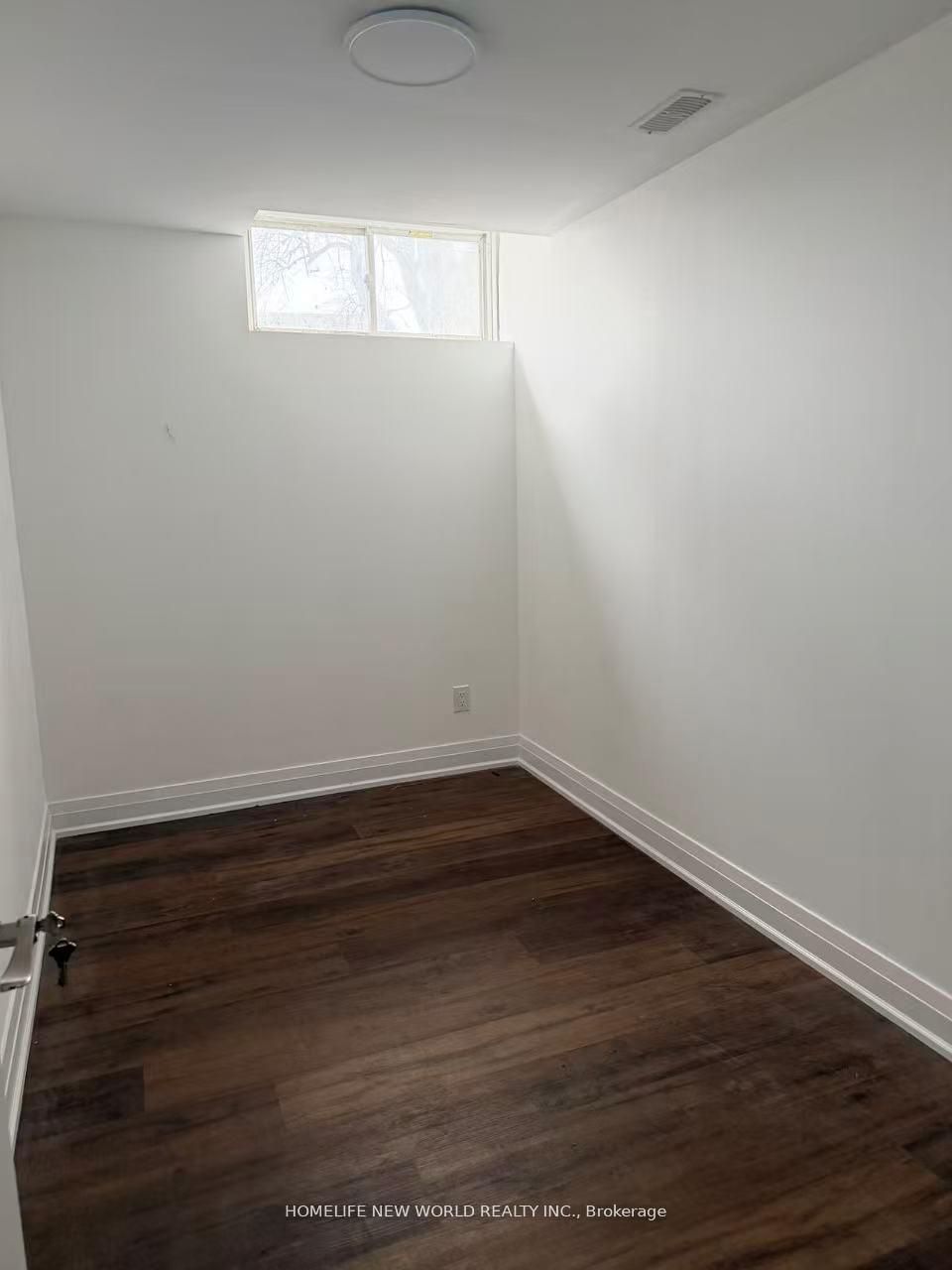 1510 On-3 Property Photo 23