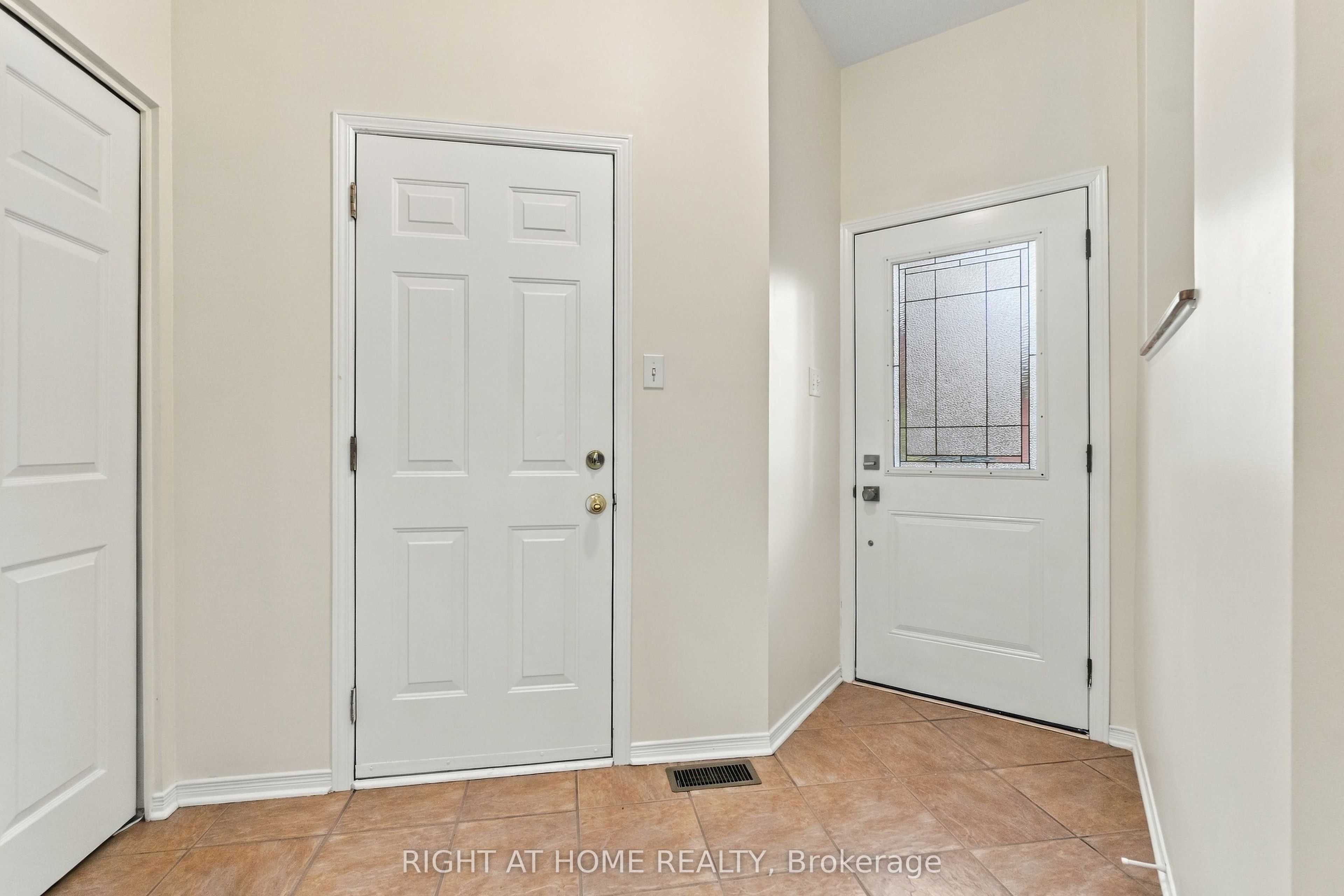 161 Kinross Private Property Photo 4