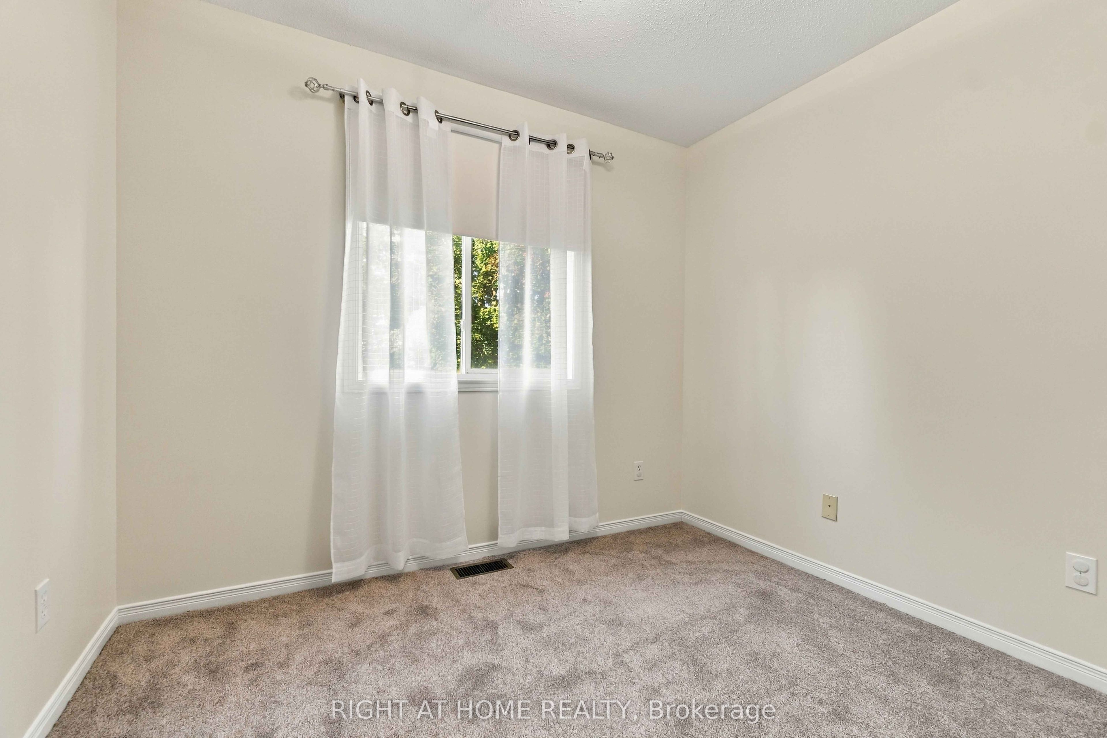 161 Kinross Private Property Photo 22