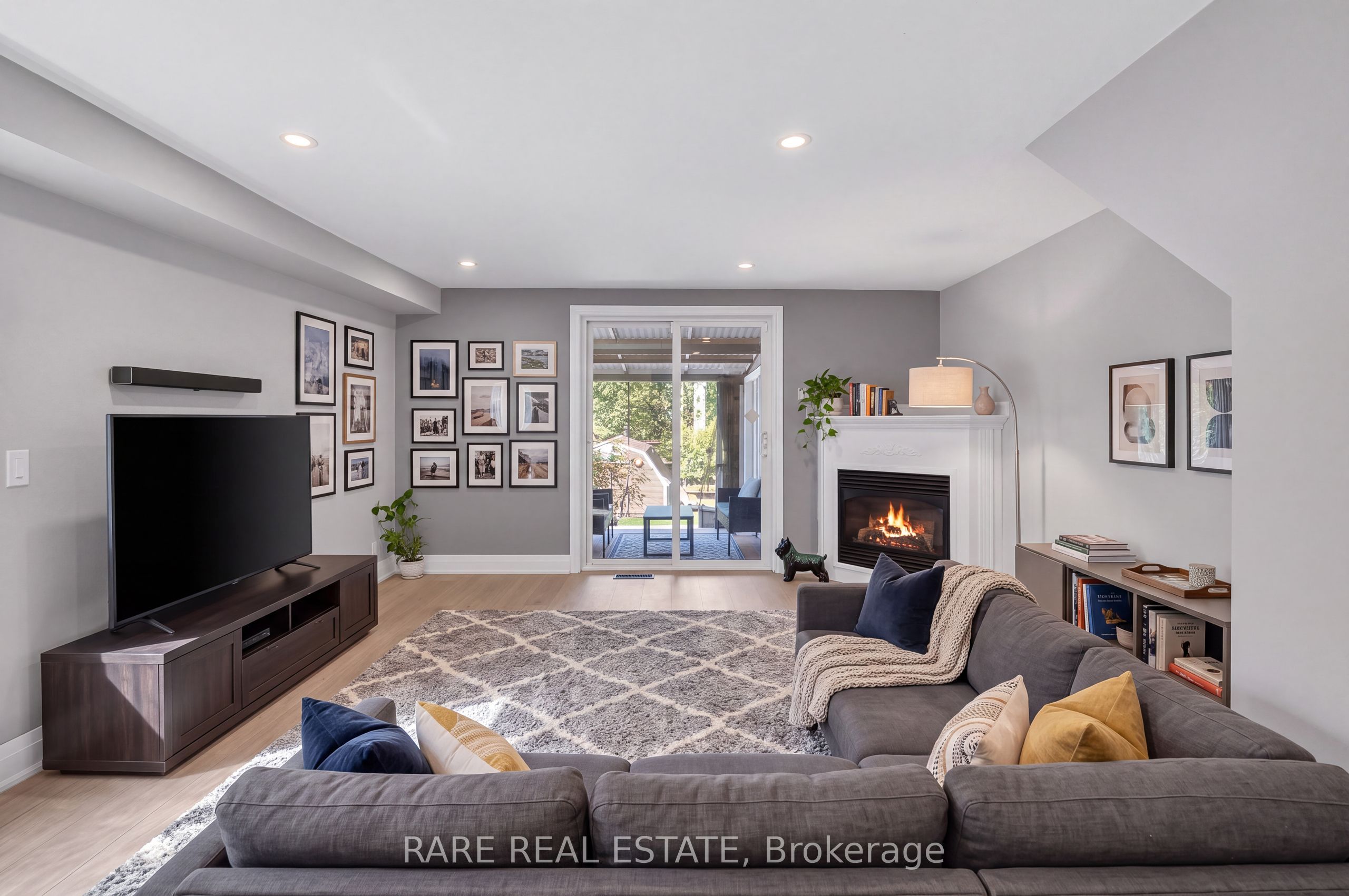 27 Carleton Boulevard Property Photo 8