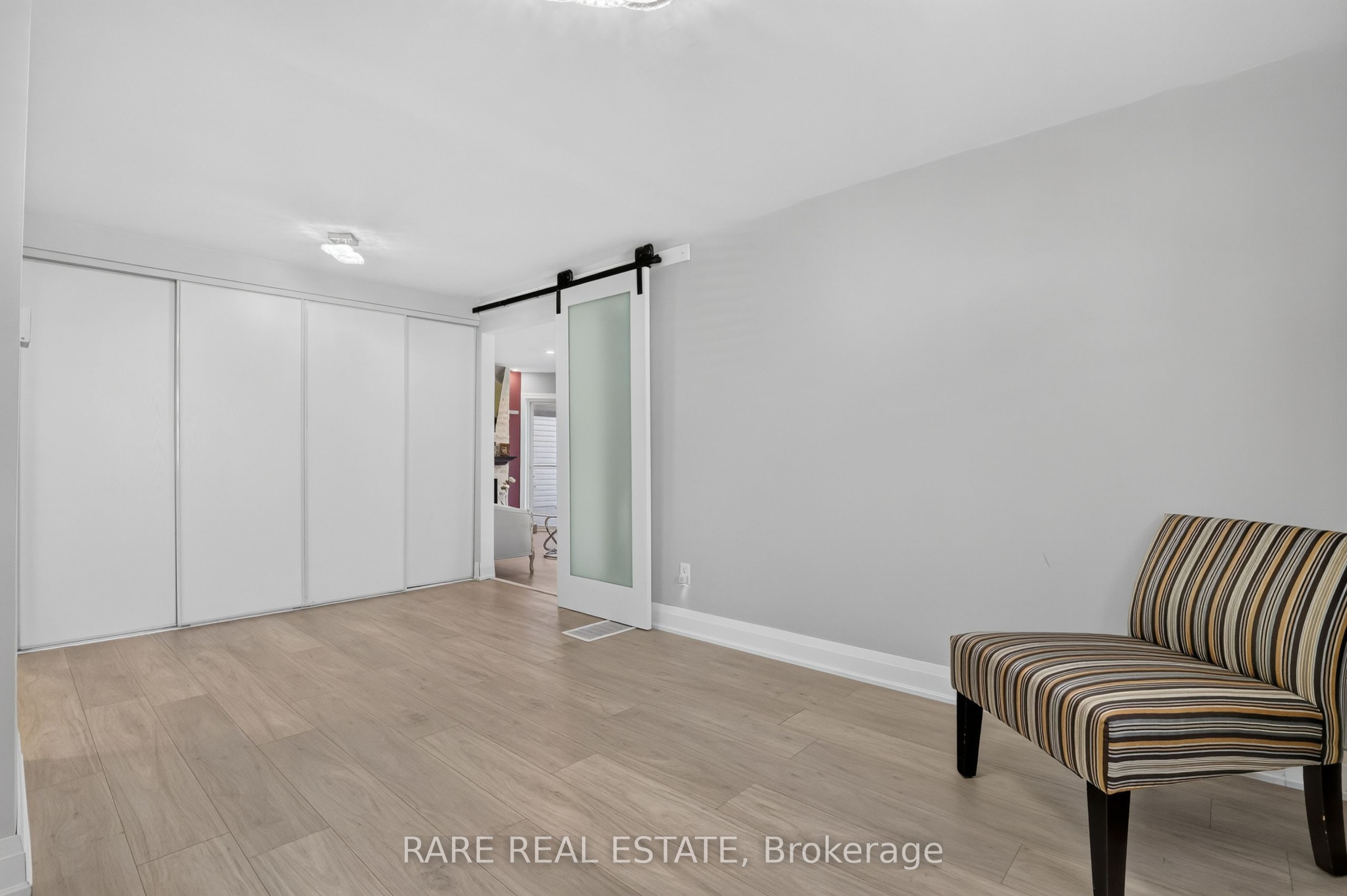 27 Carleton Boulevard Property Photo 17