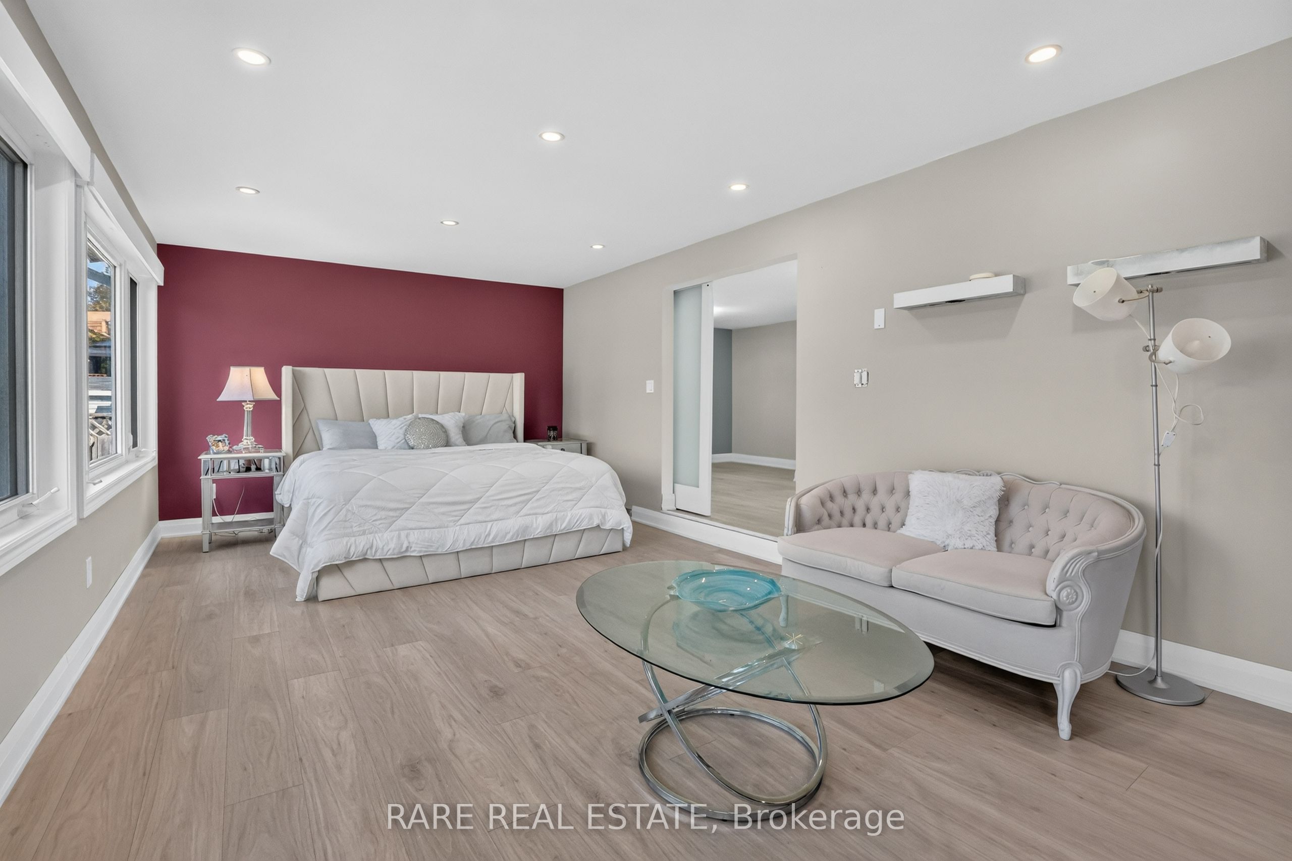 27 Carleton Boulevard Property Photo 20