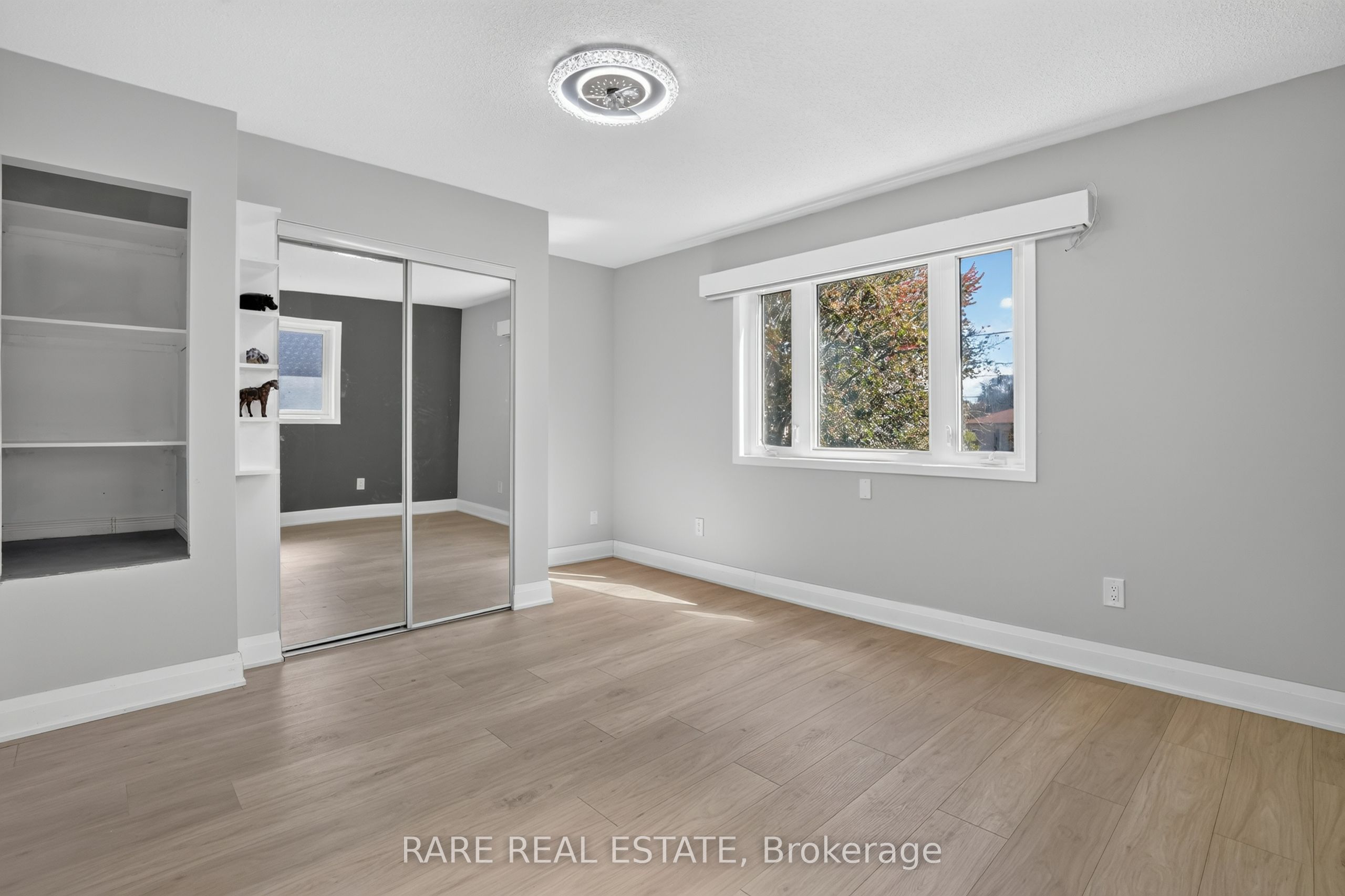 27 Carleton Boulevard Property Photo 30