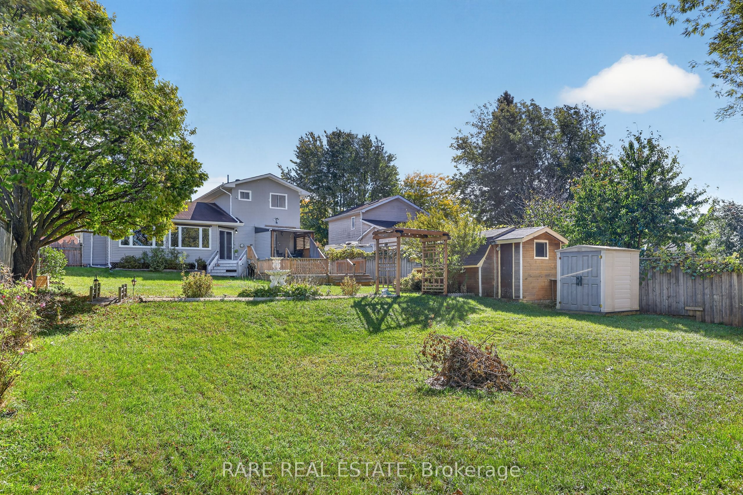 27 Carleton Boulevard Property Photo 44