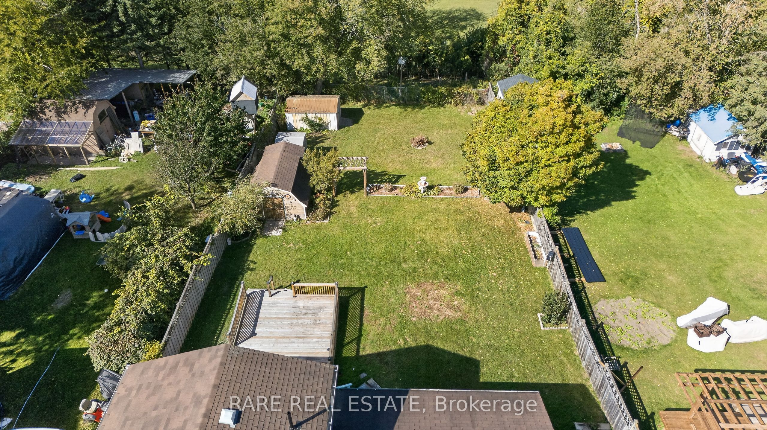 27 Carleton Boulevard Property Photo 45