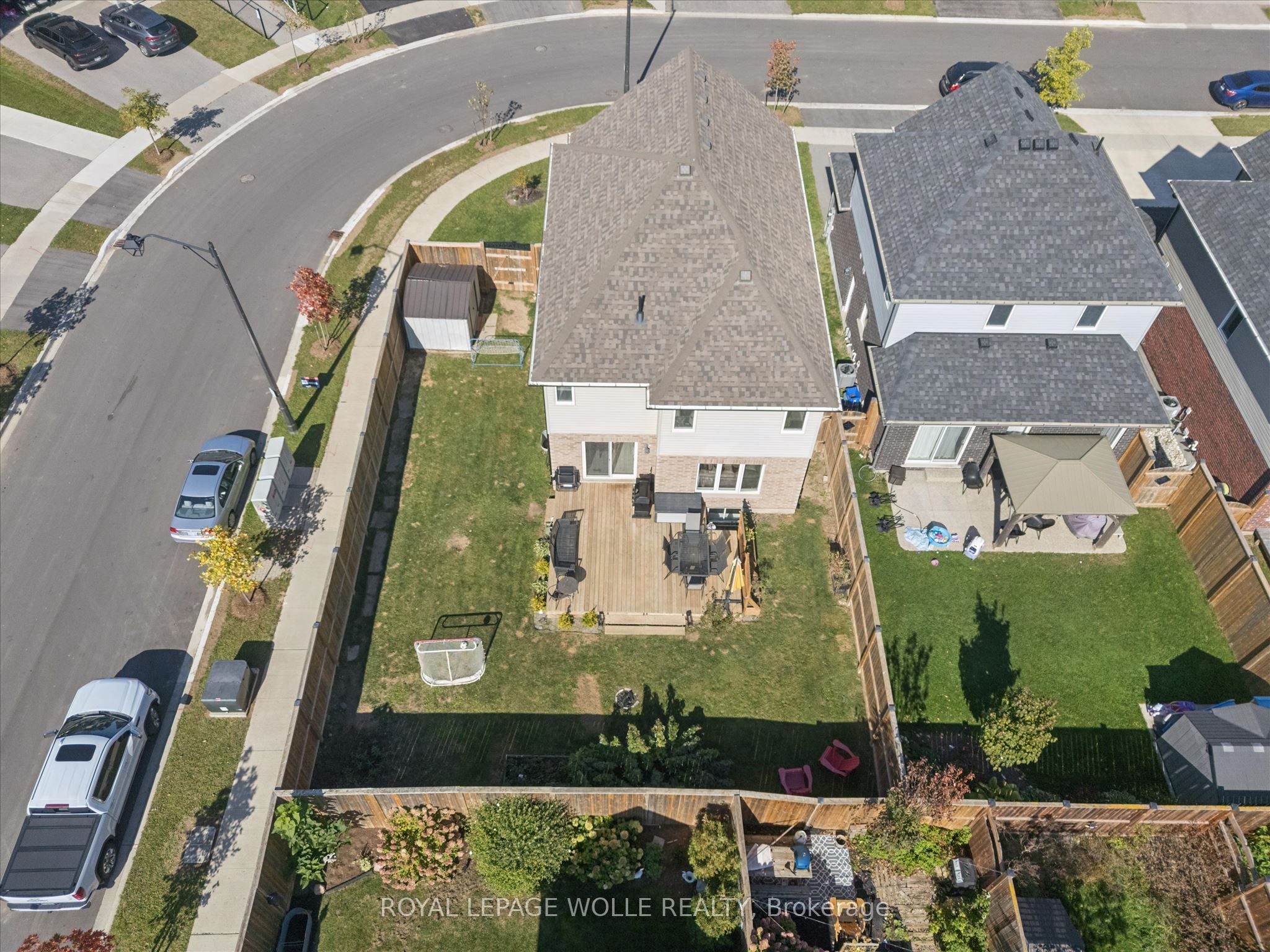 75 Isaac Street Property Photo 38