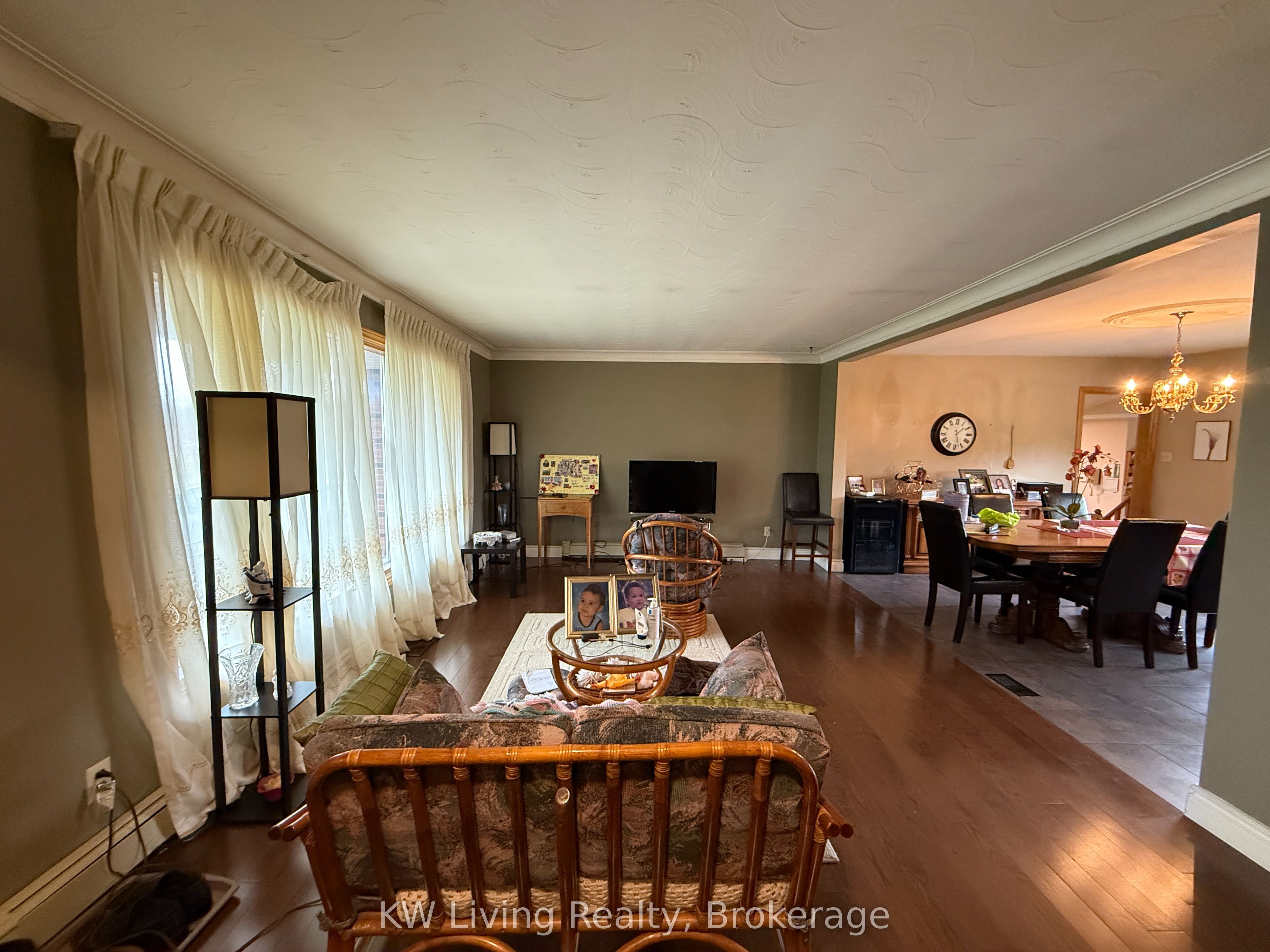 21 Scott Street Property Photo 2