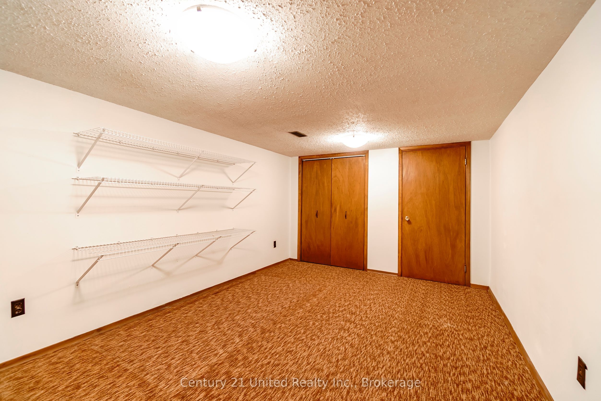 136 Wallis Drive Property Photo 36