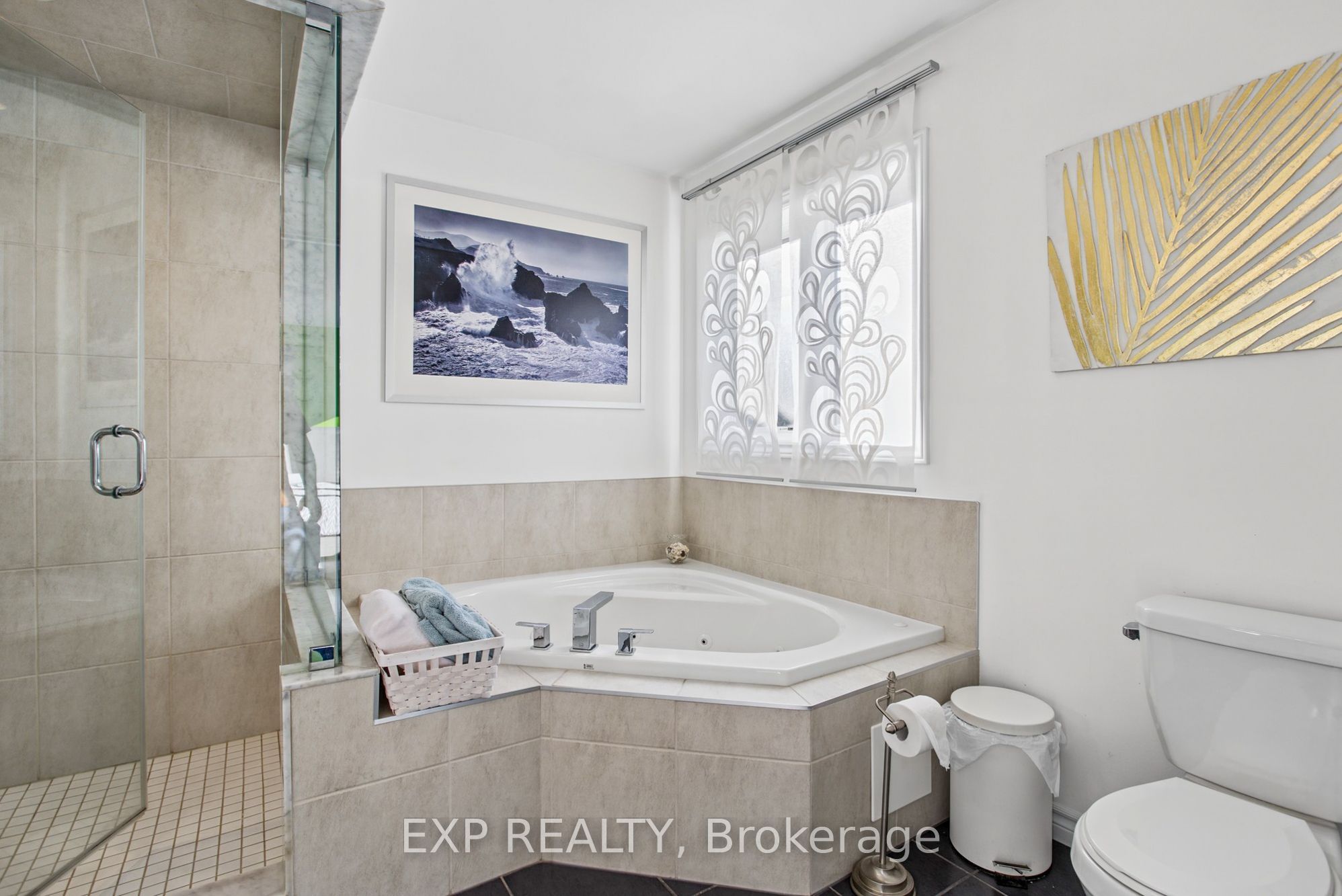 7 Lampman Drive Property Photo 25