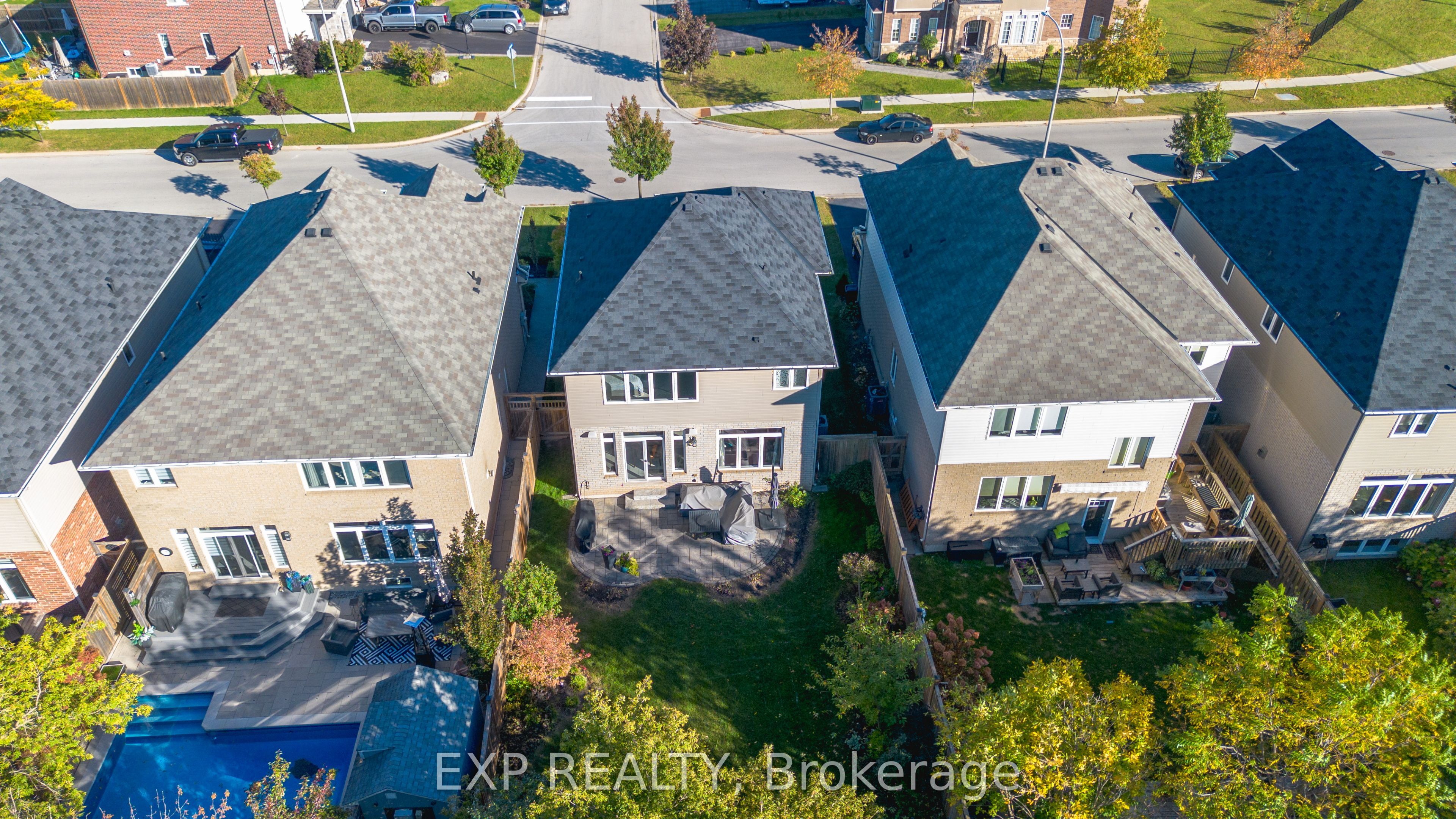 7 Lampman Drive Property Photo 31