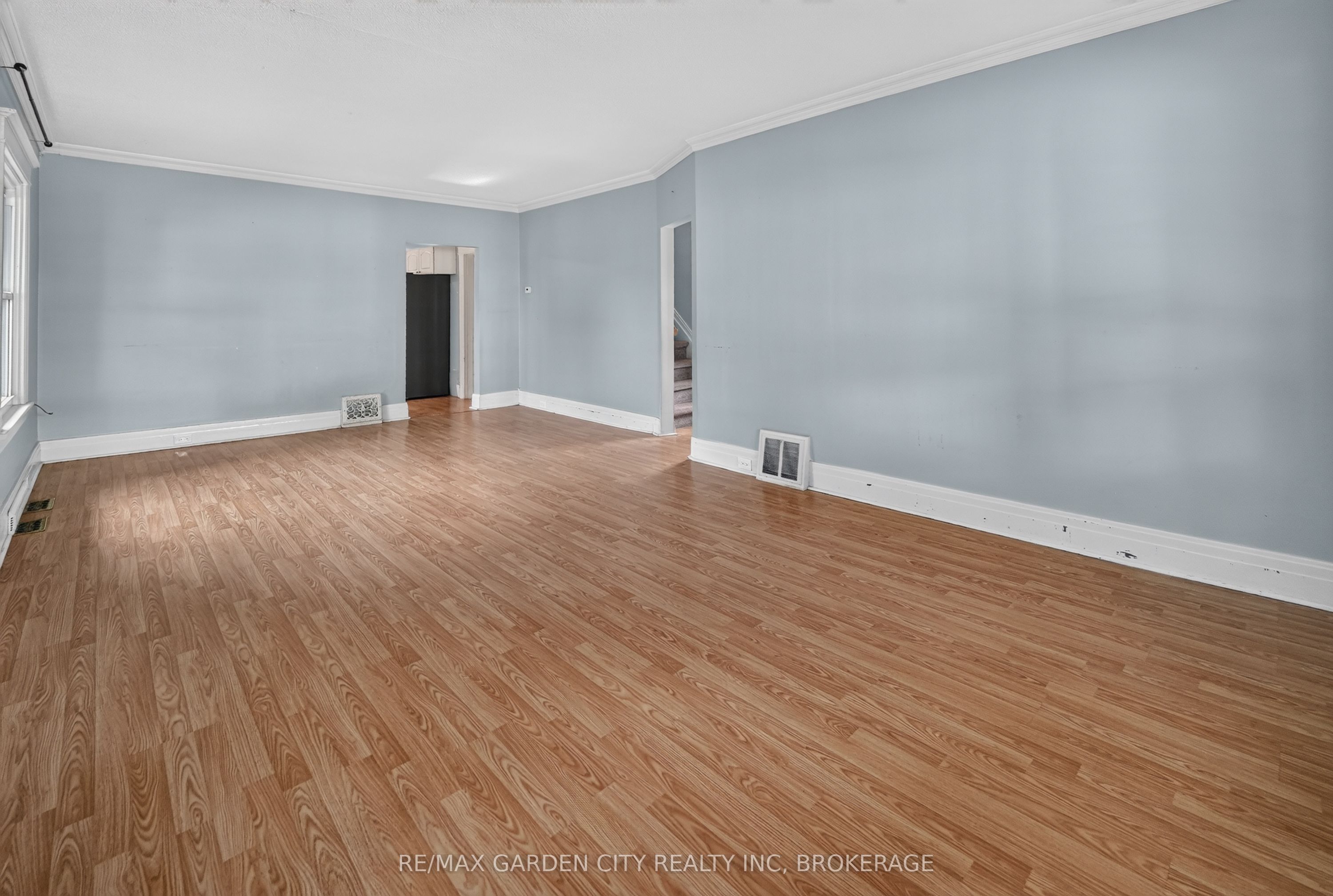 118 Lowell Avenue Property Photo 5