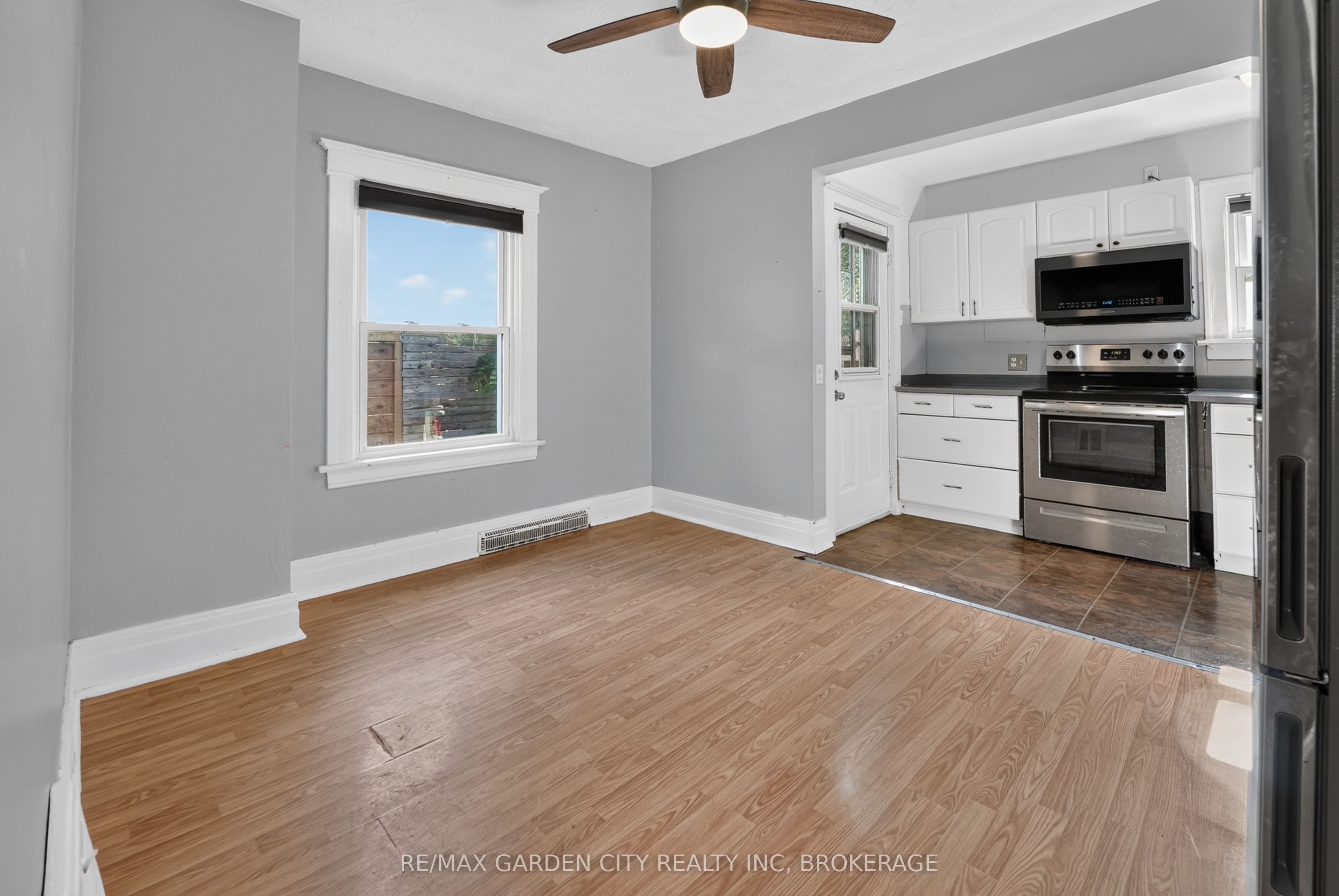 118 Lowell Avenue Property Photo 6