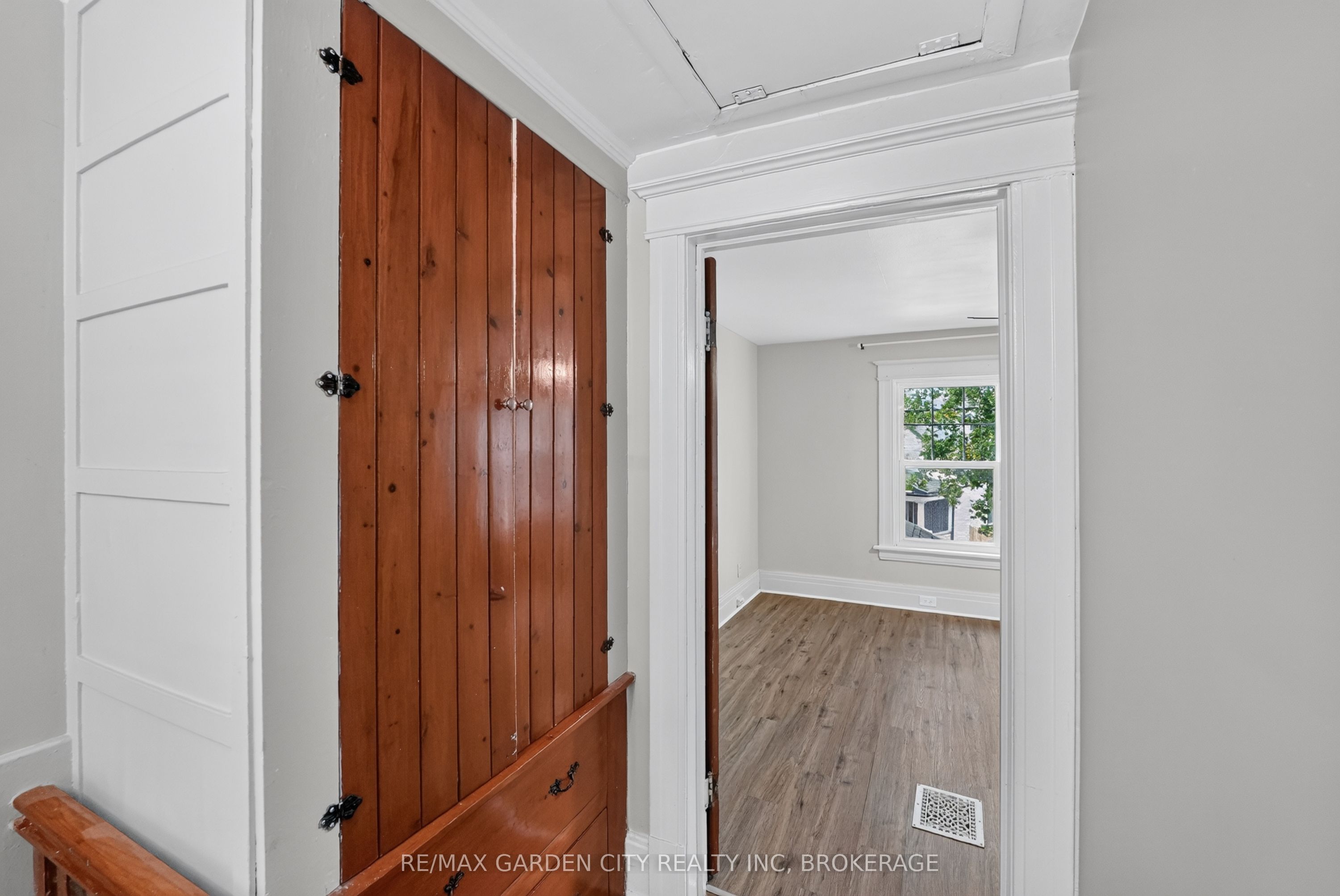 118 Lowell Avenue Property Photo 14