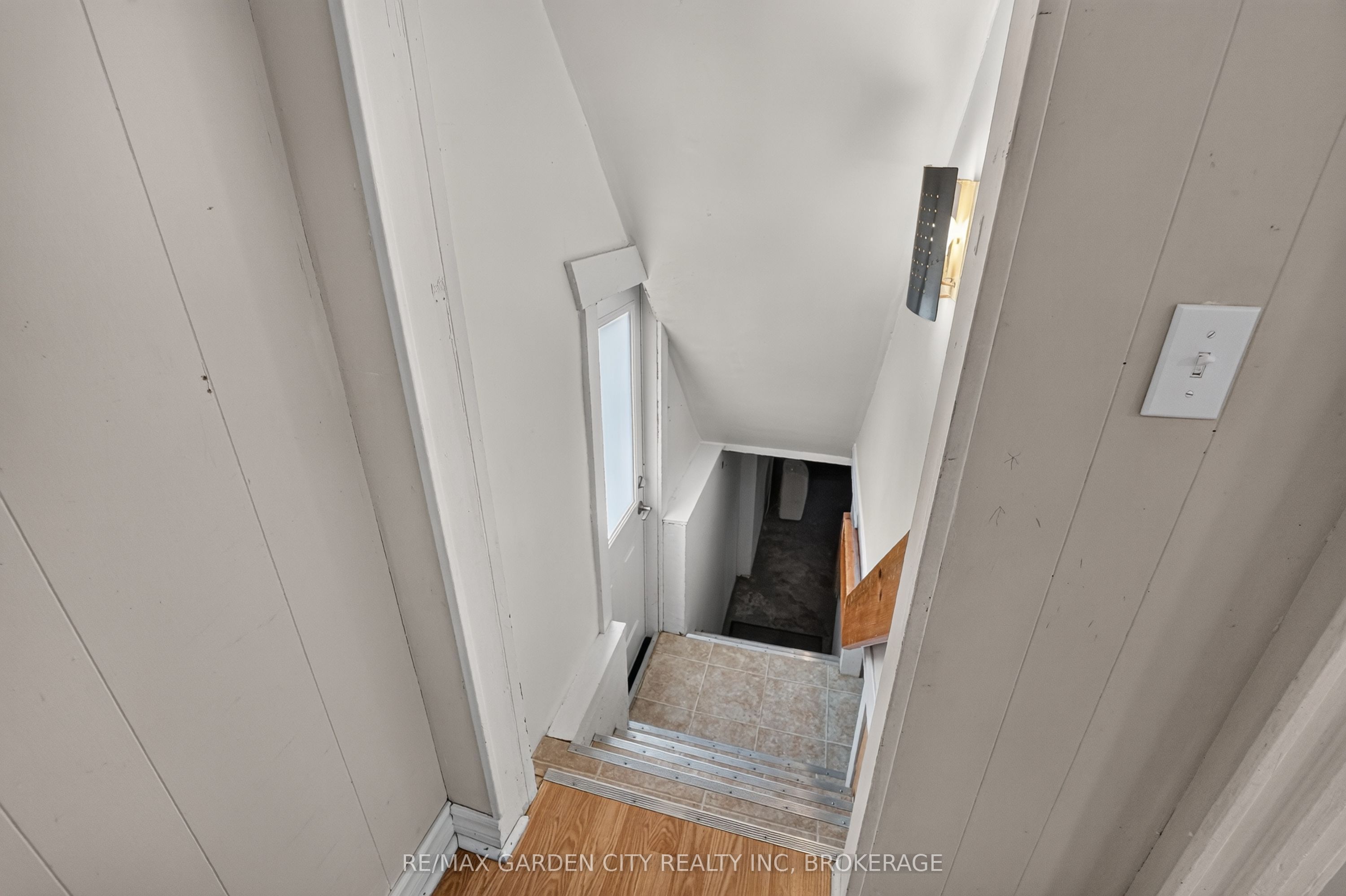 118 Lowell Avenue Property Photo 24
