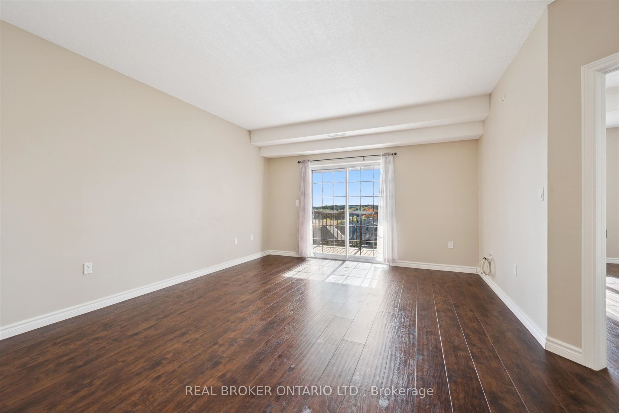 6492 Gerrie Road 408 Property Photo 12