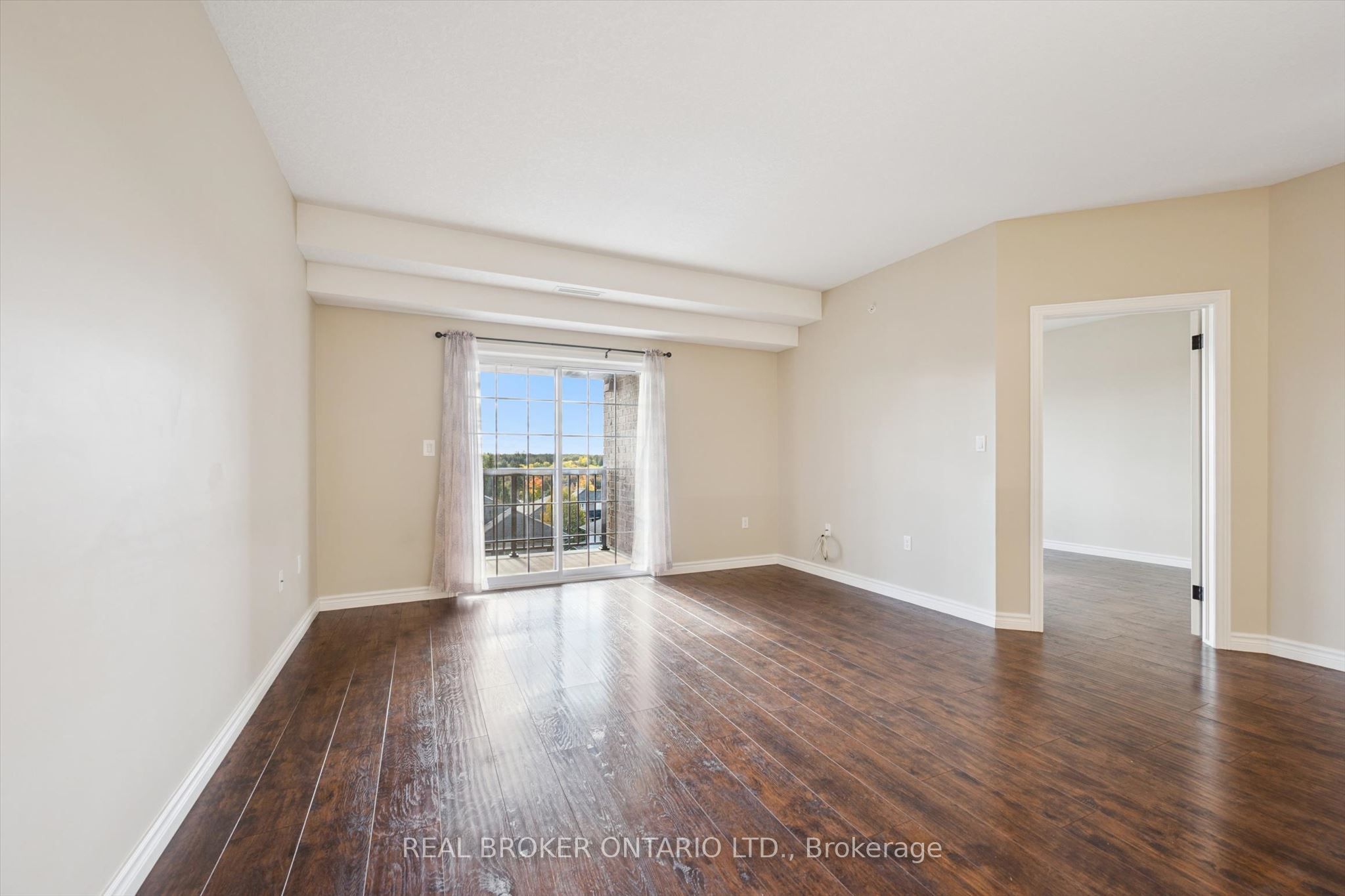 6492 Gerrie Road 408 Property Photo 13