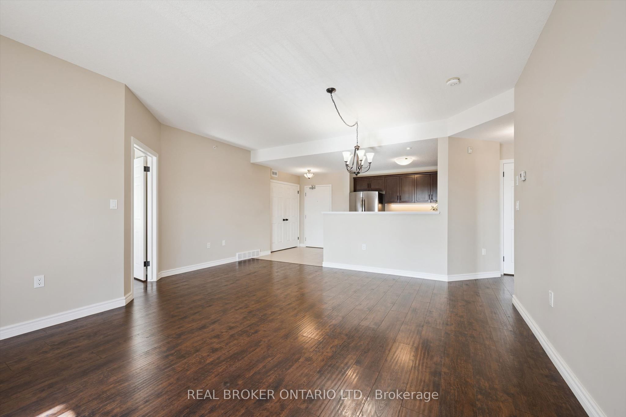 6492 Gerrie Road 408 Property Photo 19