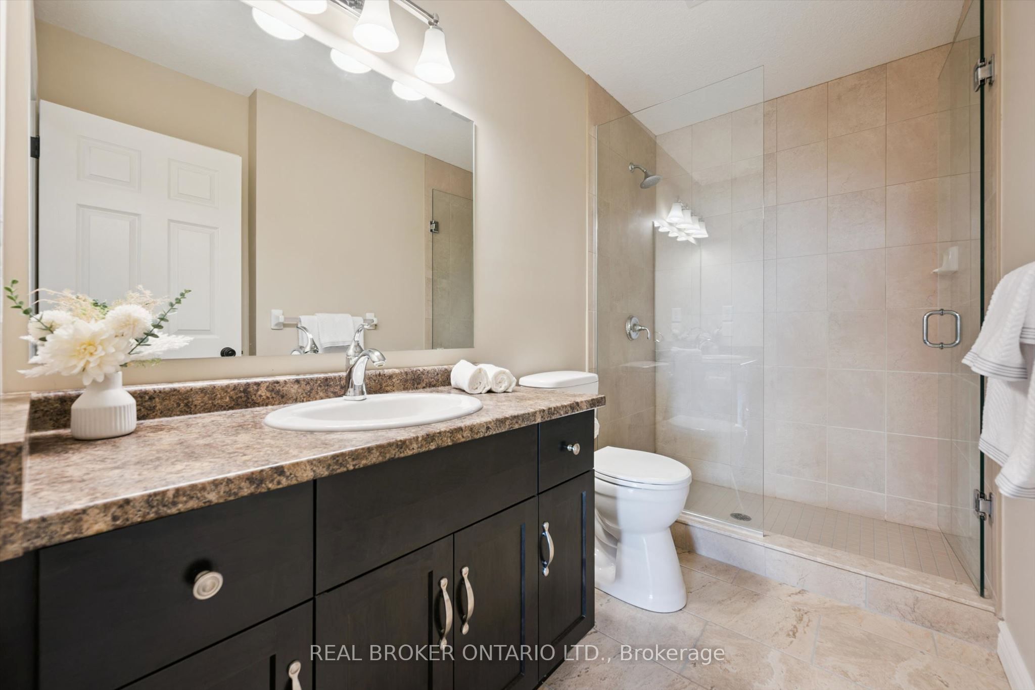6492 Gerrie Road 408 Property Photo 25