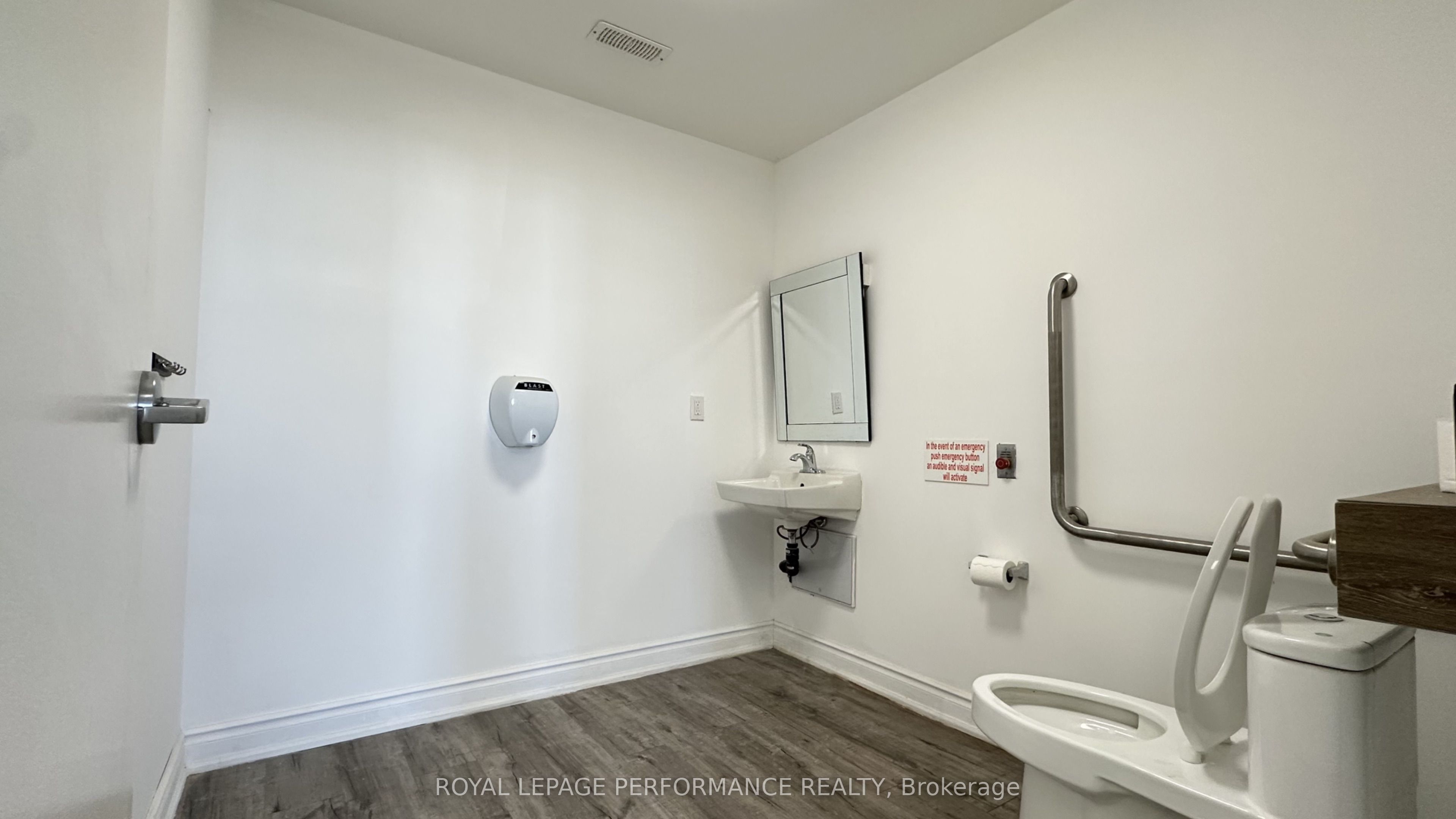 1618 Michael Street 2 Property Photo 6