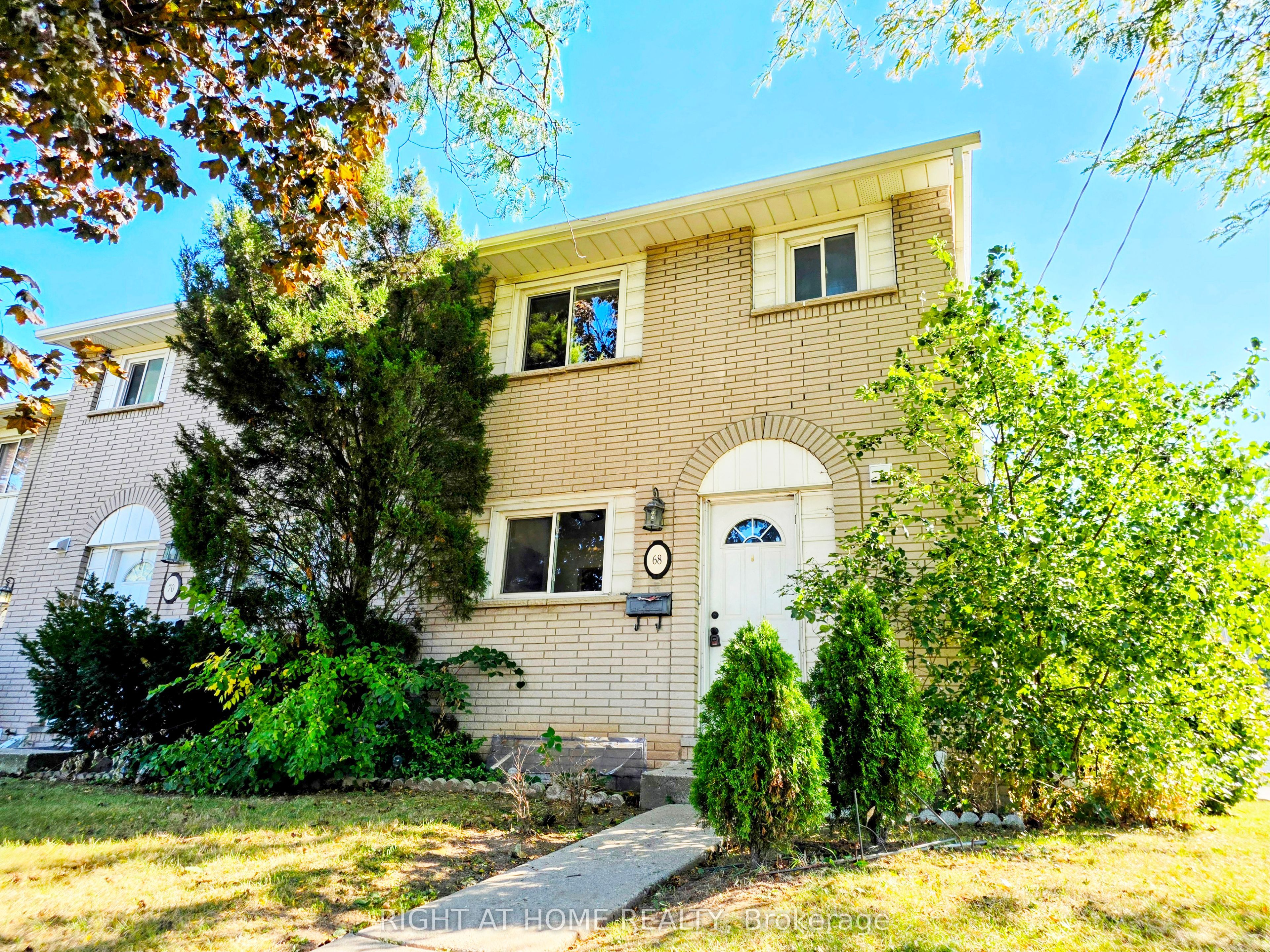 68 Riverdale Drive Property Photo 1