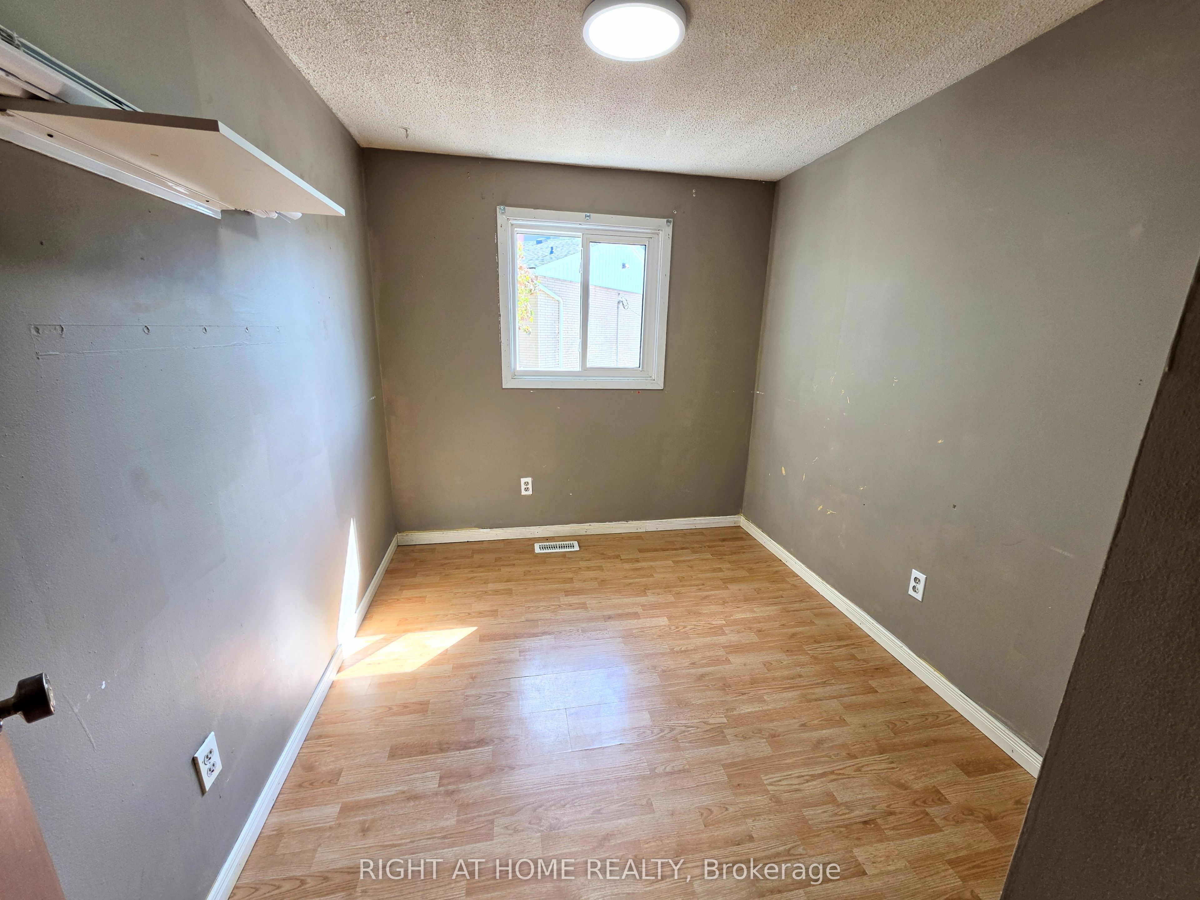 68 Riverdale Drive Property Photo 15