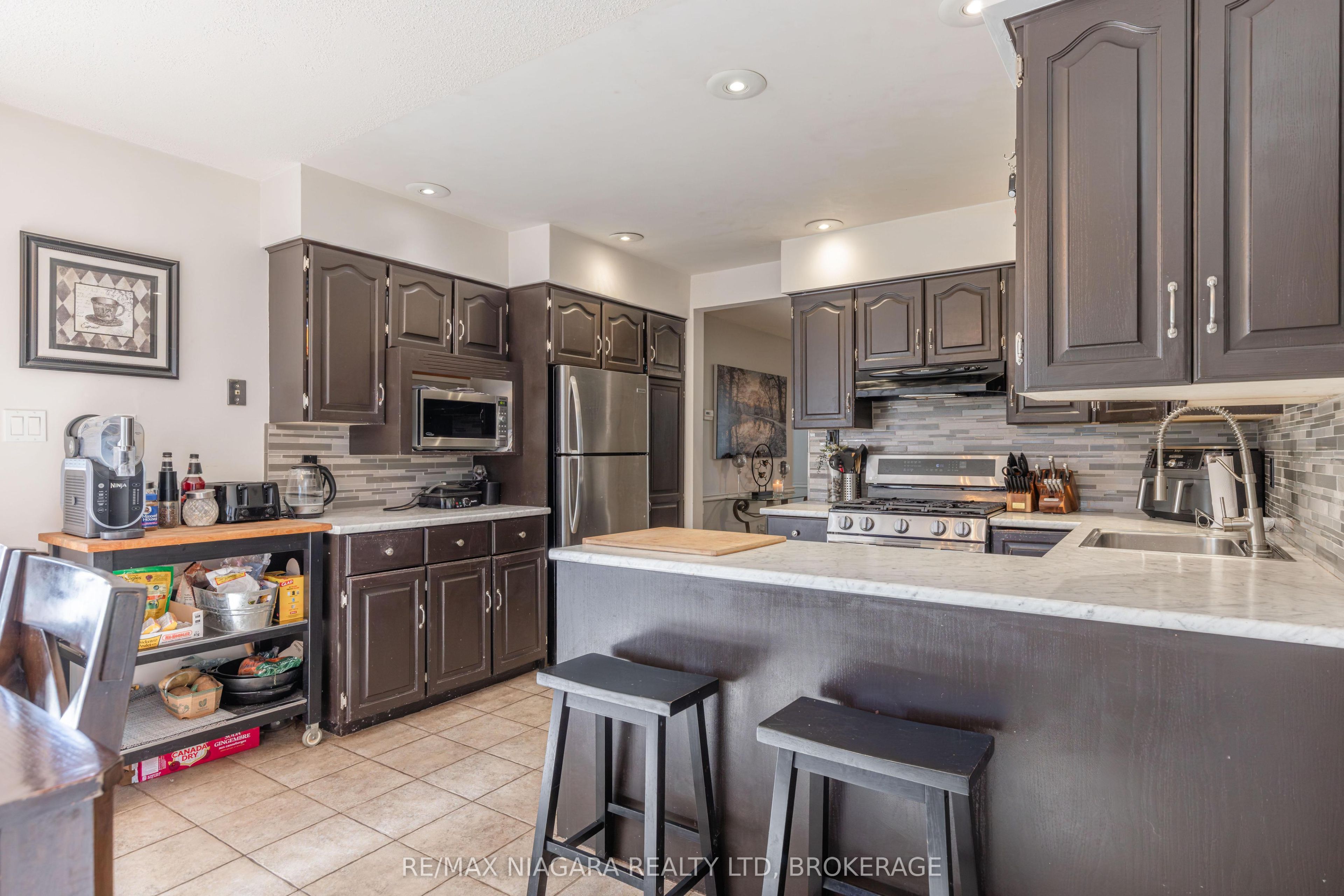 7873 Beaverdams Road Property Photo 11