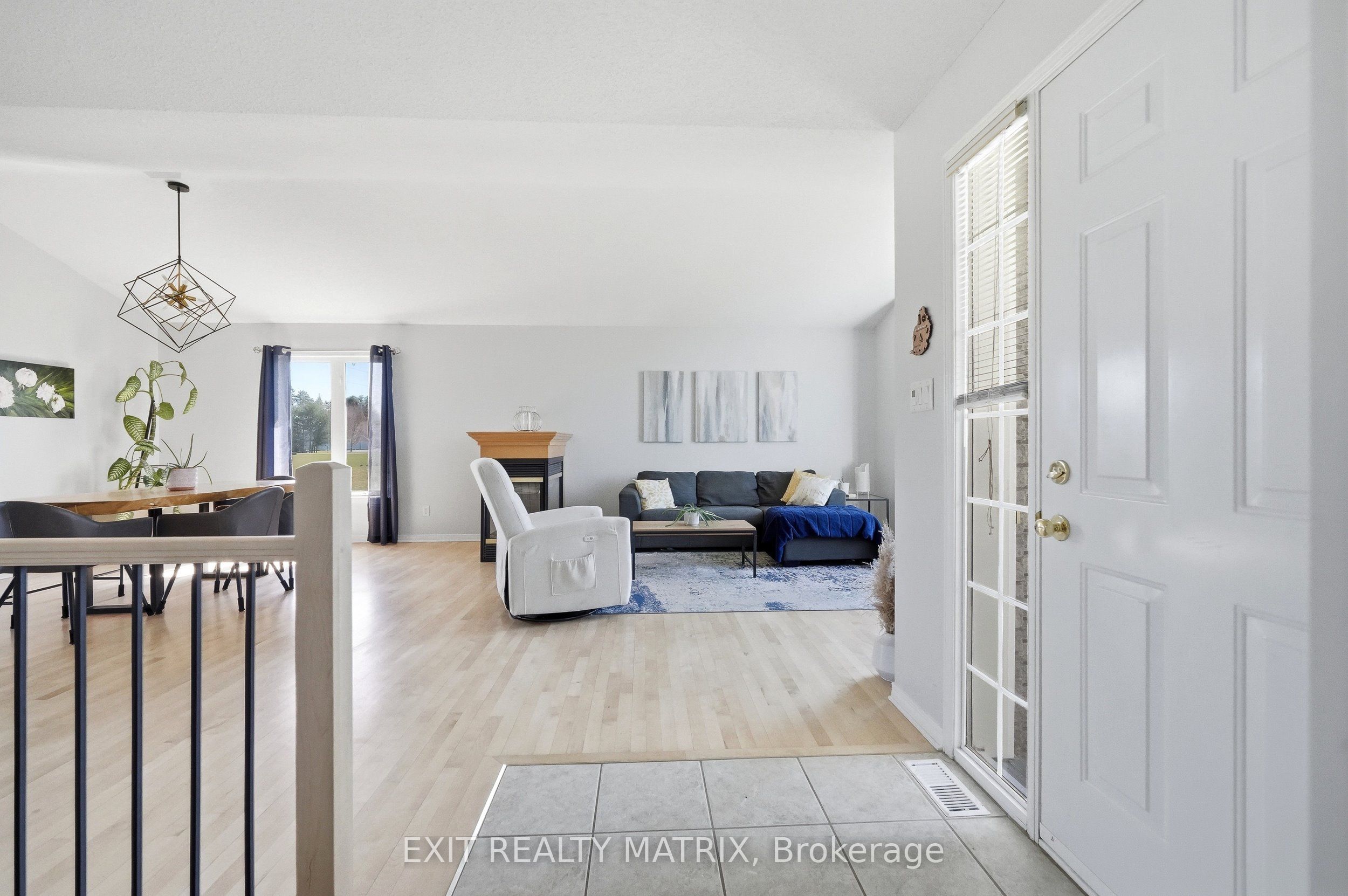 2117 Lemery Street Property Photo 4