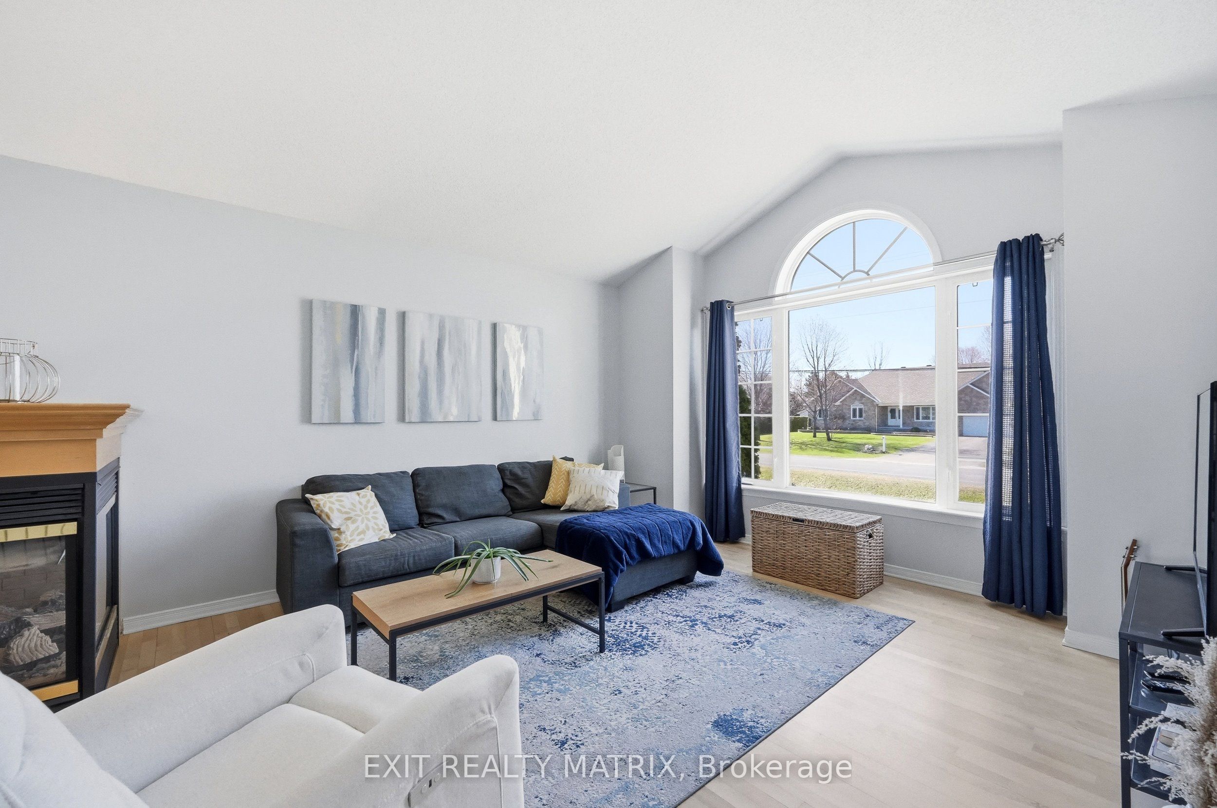 2117 Lemery Street Property Photo 7