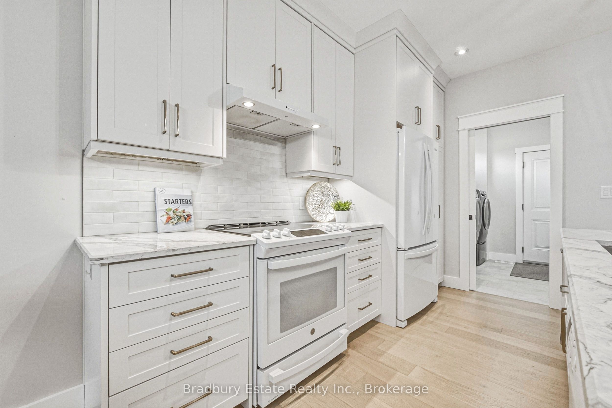 24 Craddock Boulevard 23 Property Photo 10
