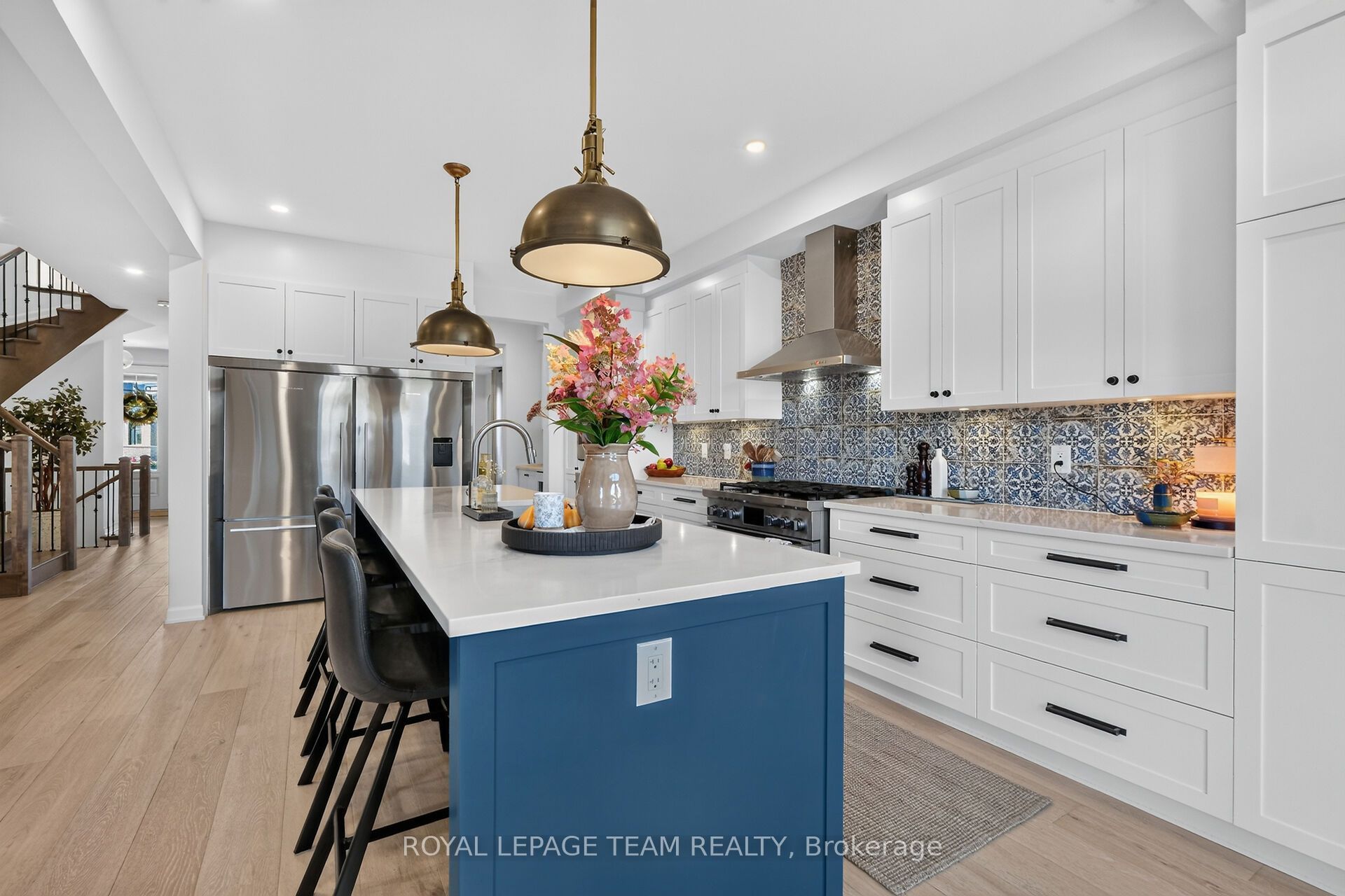 719 Coast Circle Property Photo 16