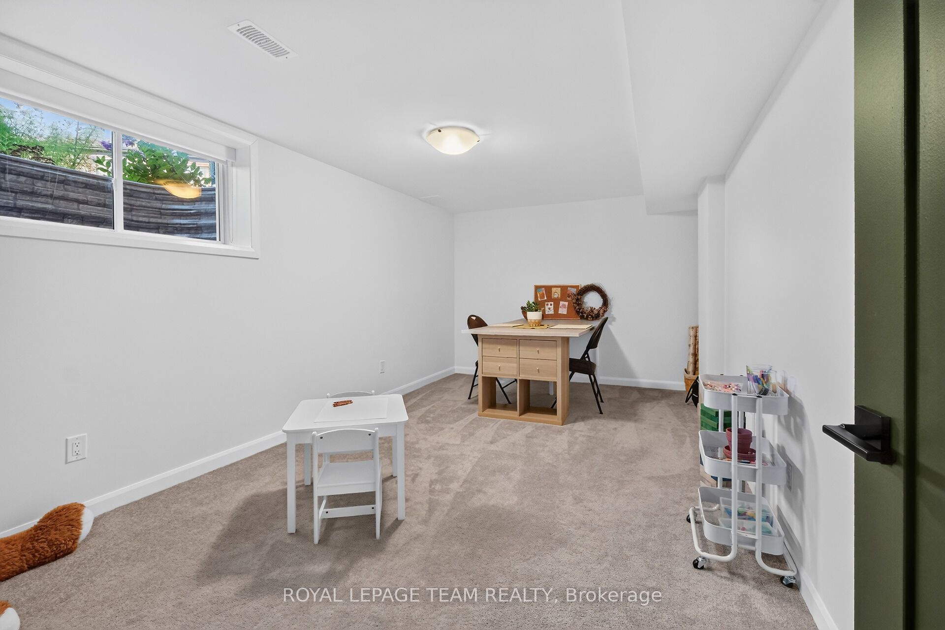 719 Coast Circle Property Photo 36
