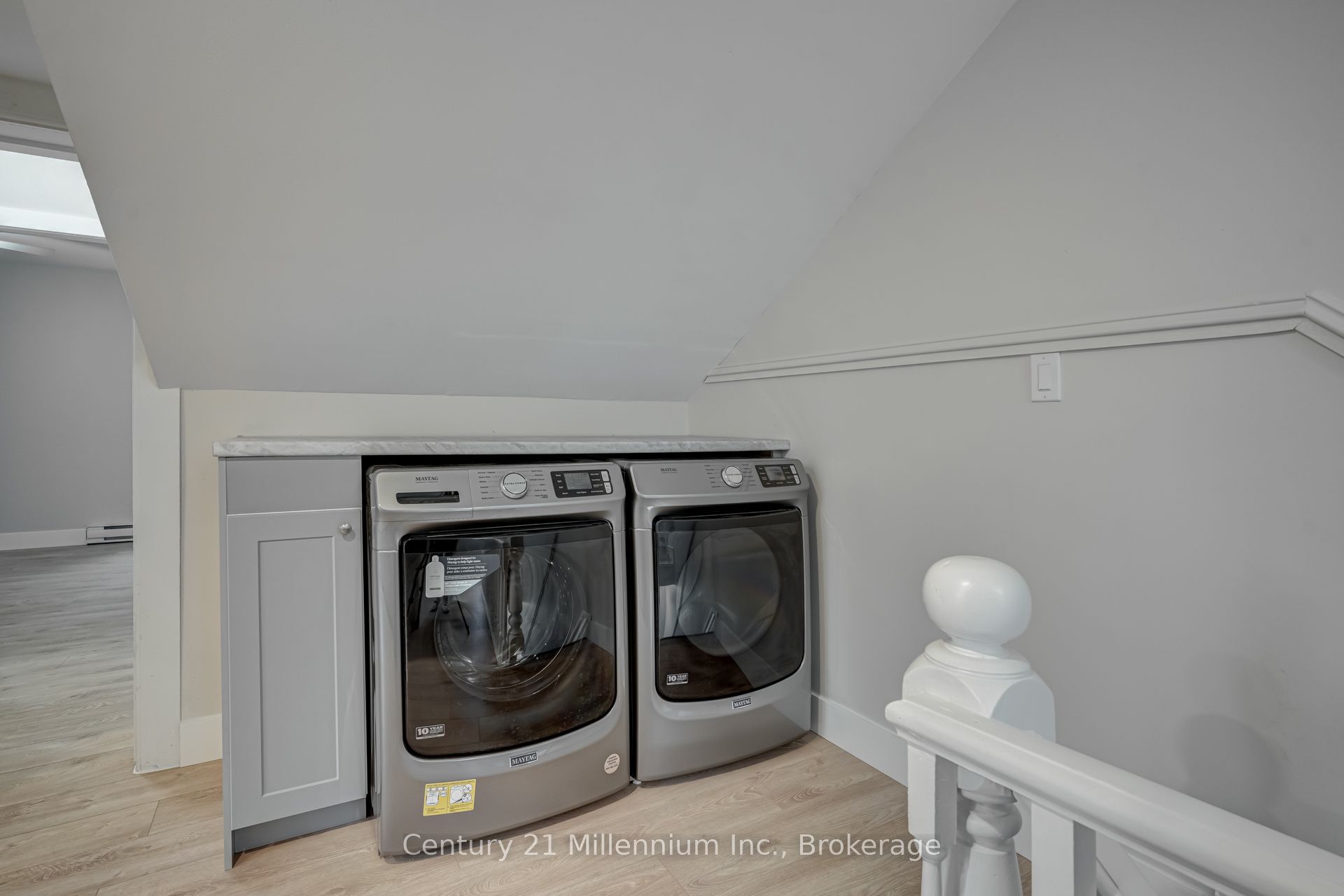 276 Edward Street Upper Property Photo 6