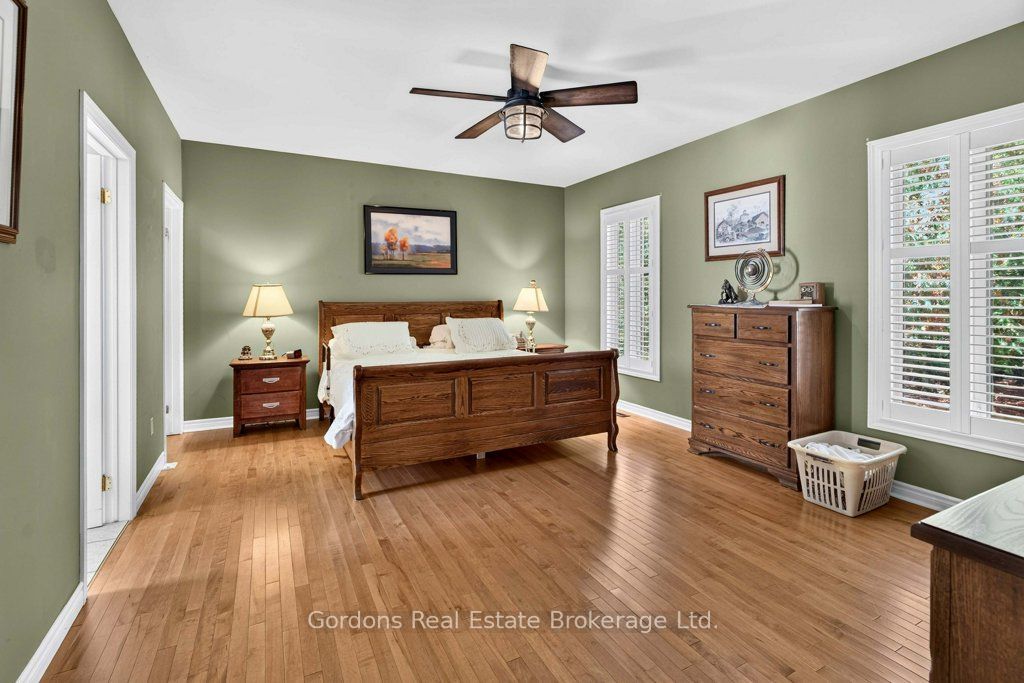 1542 Moneymore Road Property Photo 34