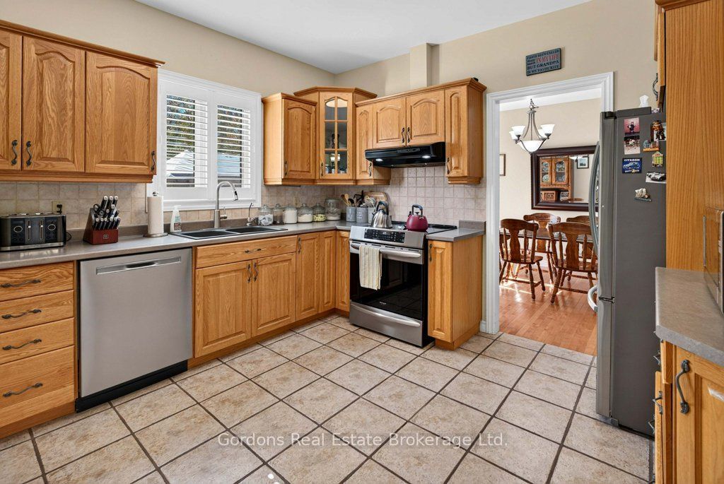 1542 Moneymore Road Property Photo 41