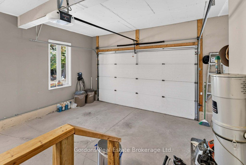 1542 Moneymore Road Property Photo 47