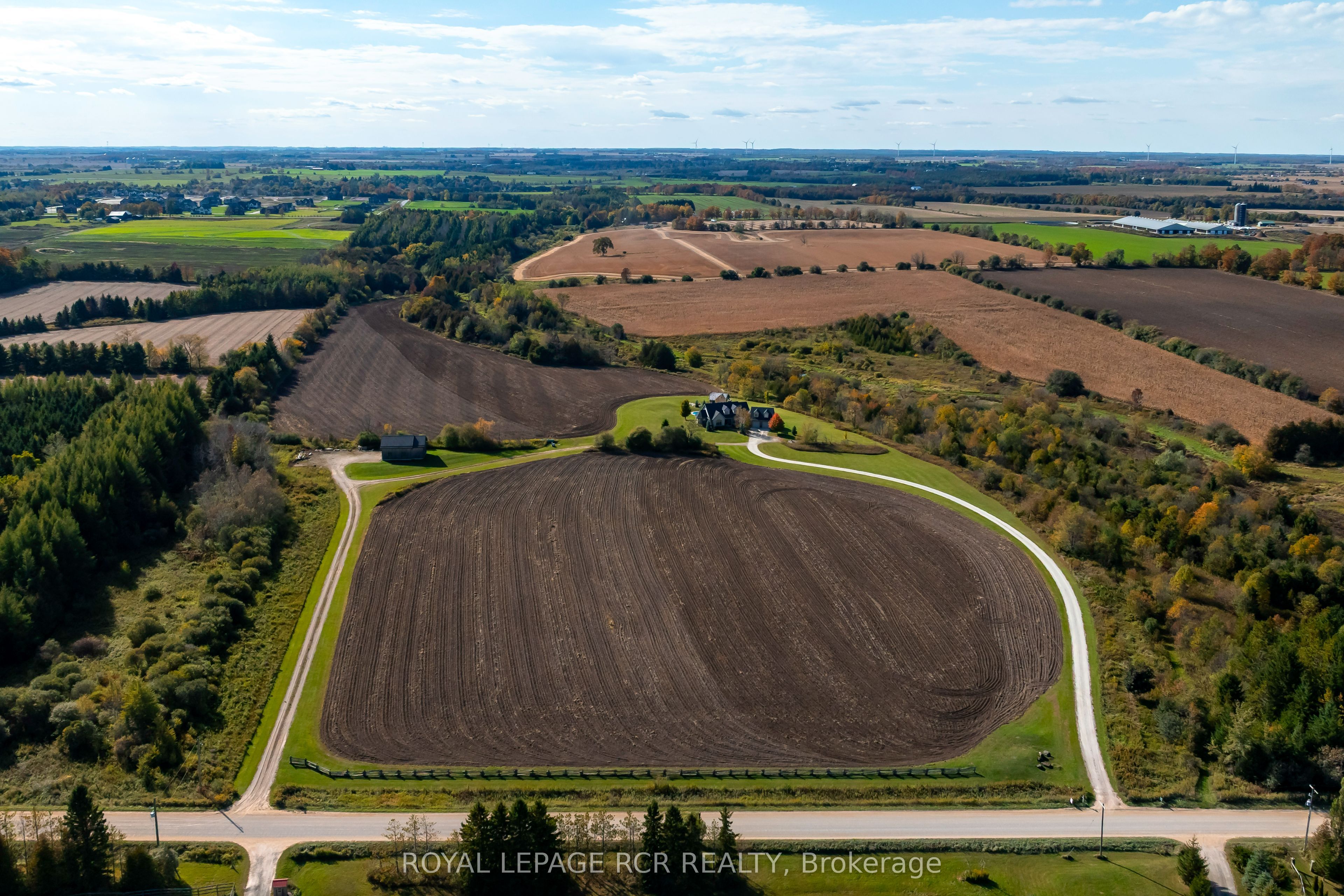 293138 8th Line Property Photo 41