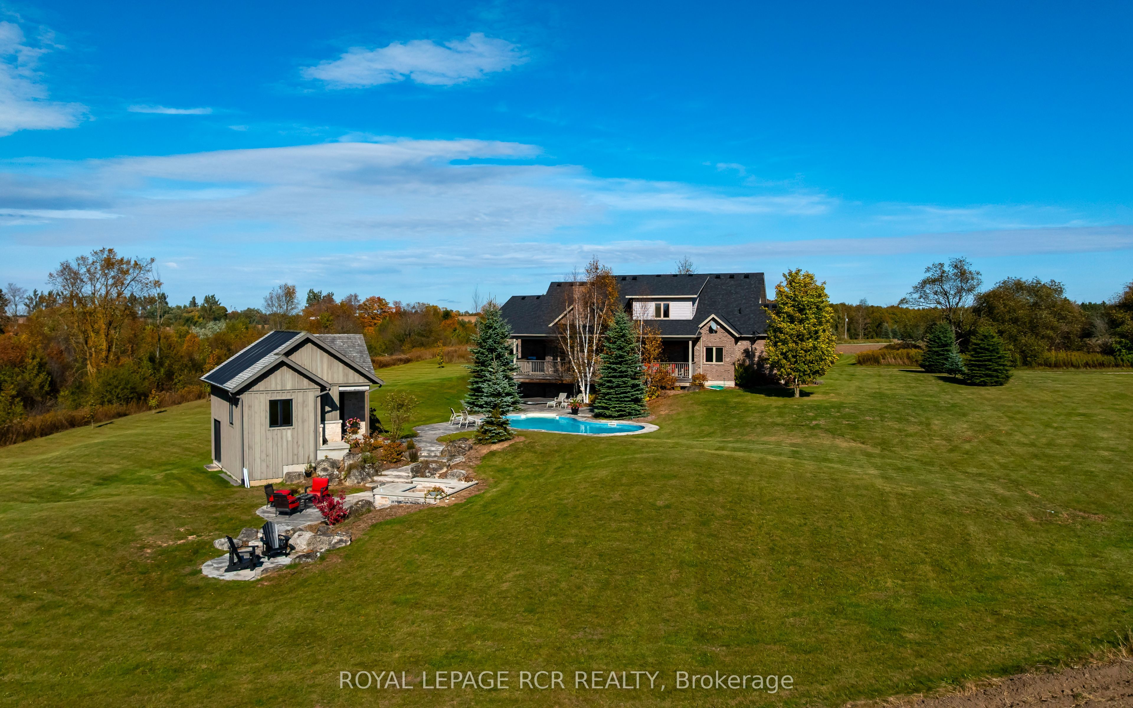 293138 8th Line Property Photo 46